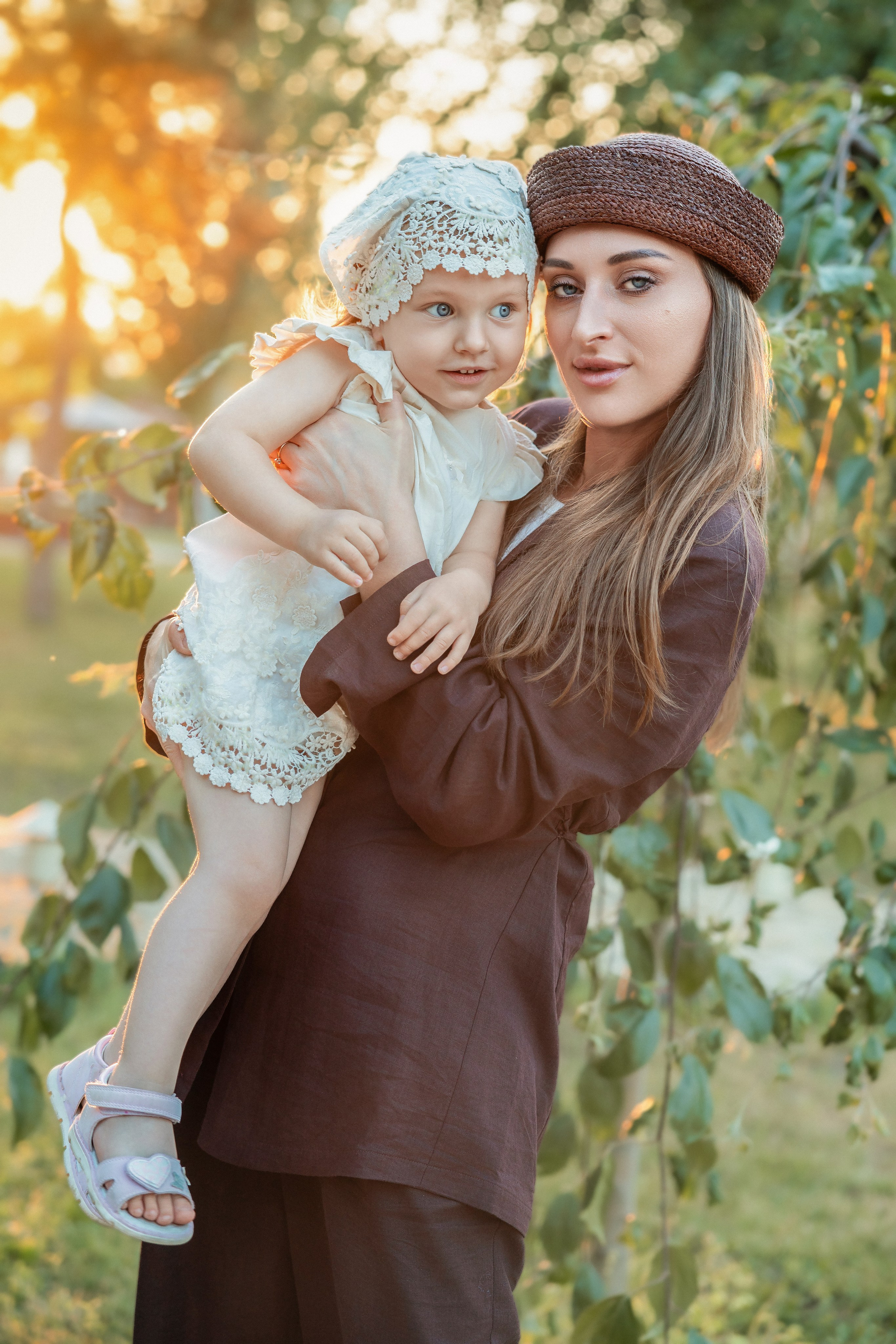 Zlati trenutki materinstva / Золотые мгновения материнства. Fotograf Zoja | Fotografiranje krsta, poroke in družine v Sloveniji