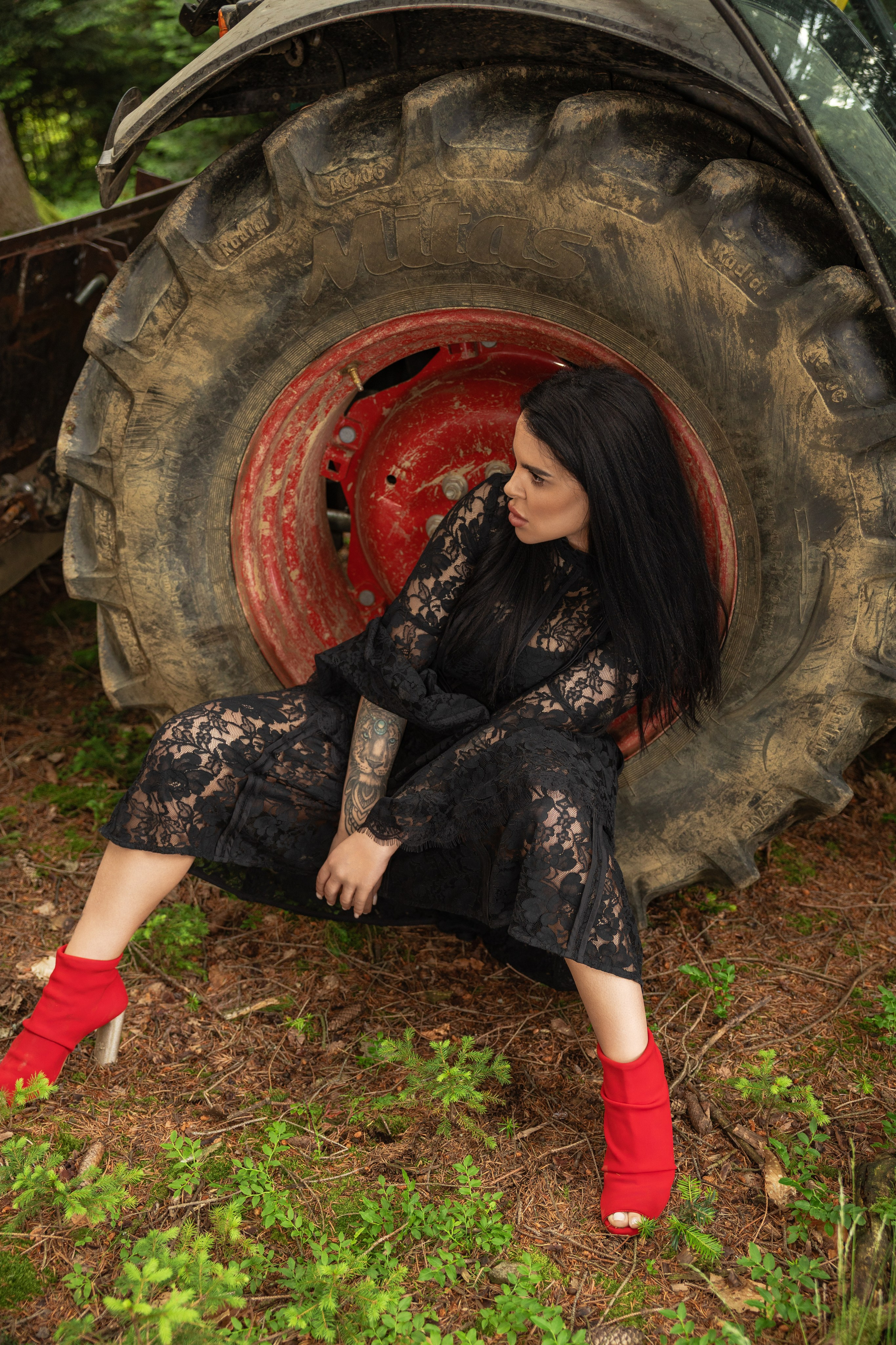 Črna eleganca / Чёрная элегантность. Fotograf Zoja | Fotografiranje krsta, poroke in družine v Sloveniji