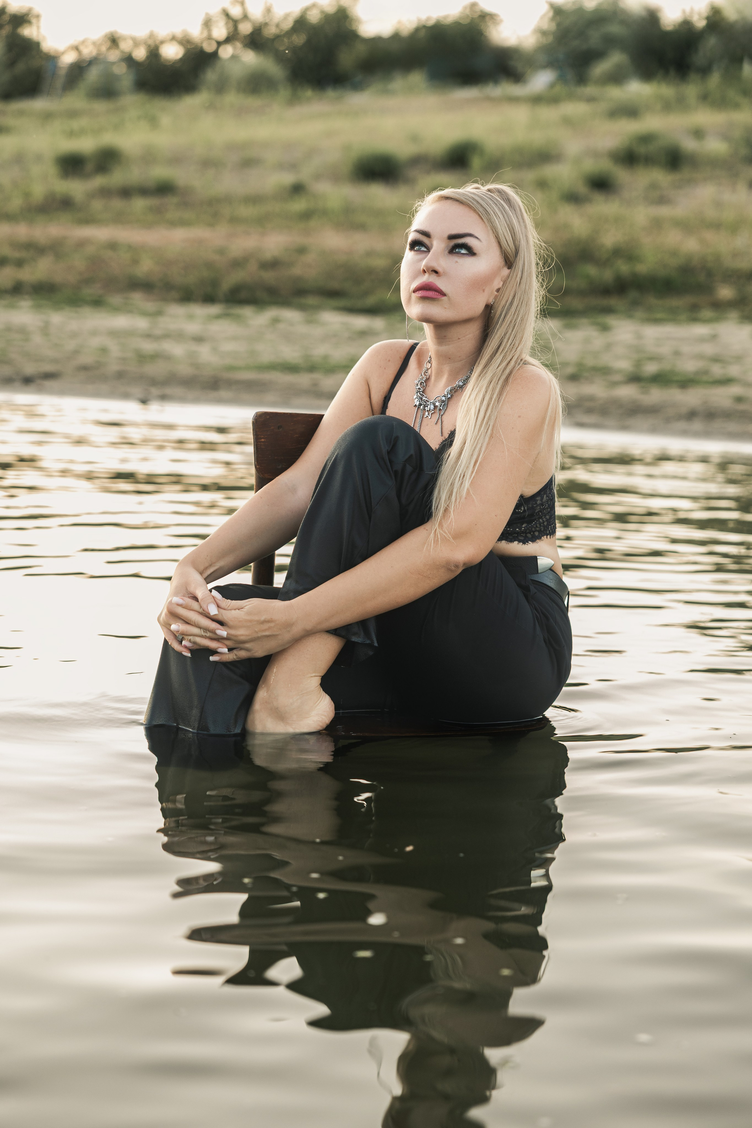 Igra kontrastov / Игра контрастов. Fotograf Zoja | Fotografiranje krsta, poroke in družine v Sloveniji