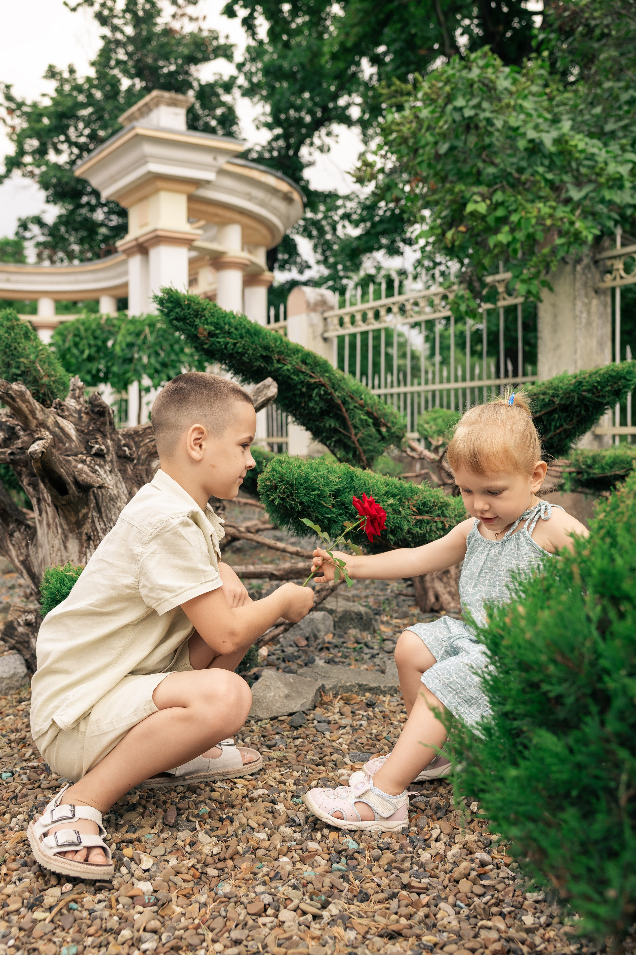 Otroštvo | Детство. Fotograf Zoja | Fotografiranje krsta, poroke in družine v Sloveniji
