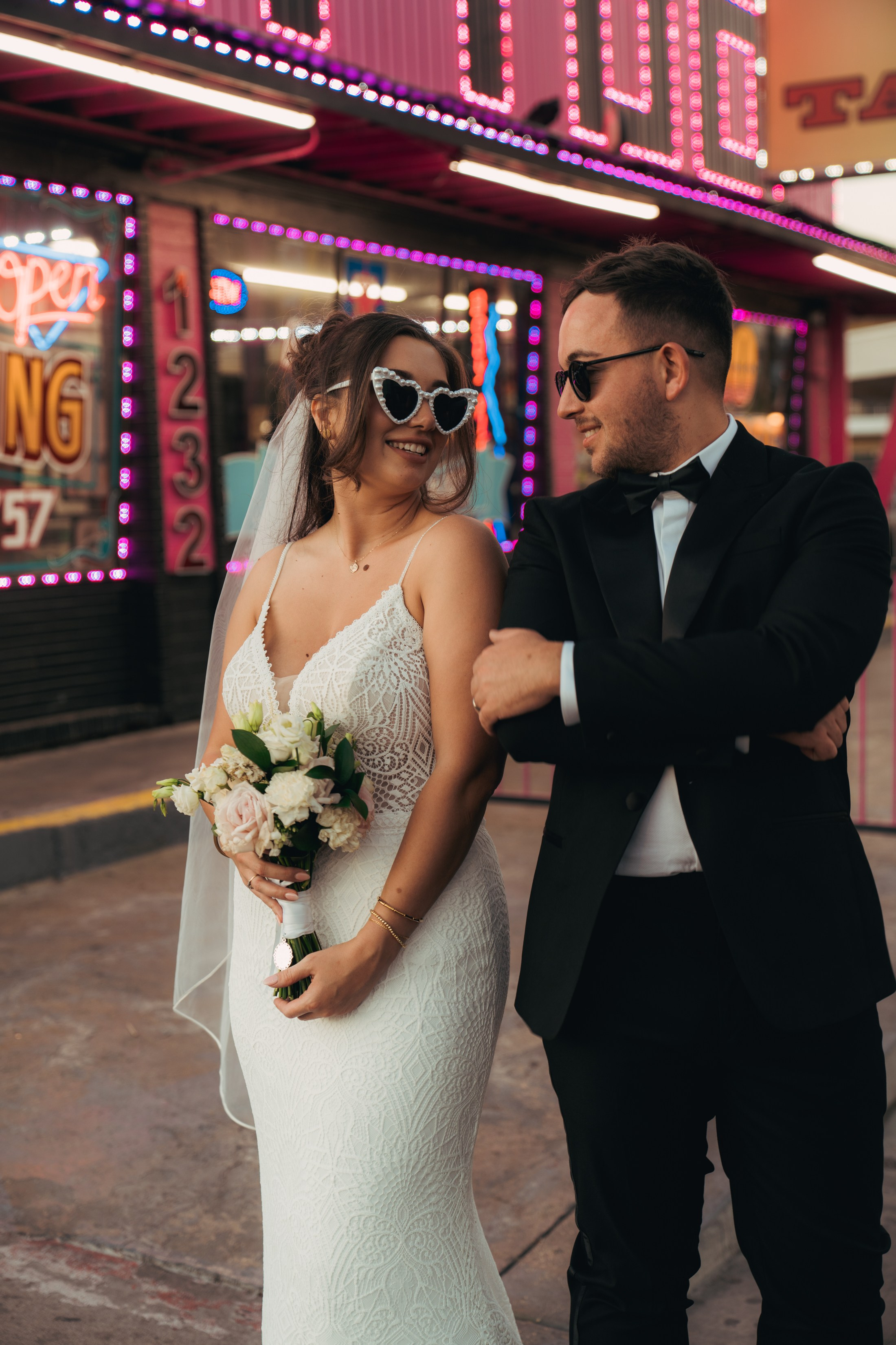 Georgia&Kyran. Wedding & elopement photographer Viktoriya Kravtsov. Las Vegas
