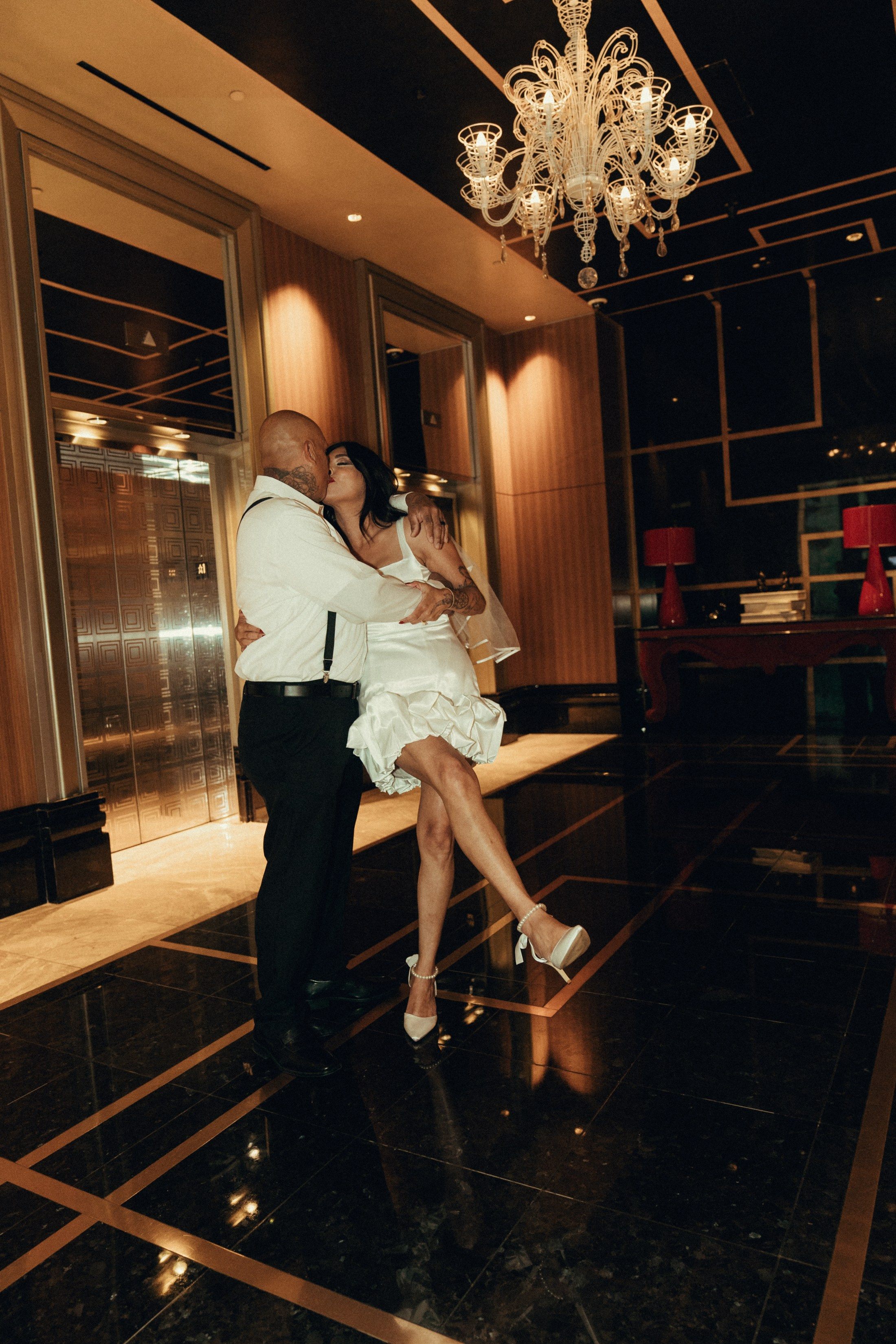 Michelle&Omar. 25 Anniversary. Wedding & elopement photographer Viktoriya Kravtsov. Las Vegas