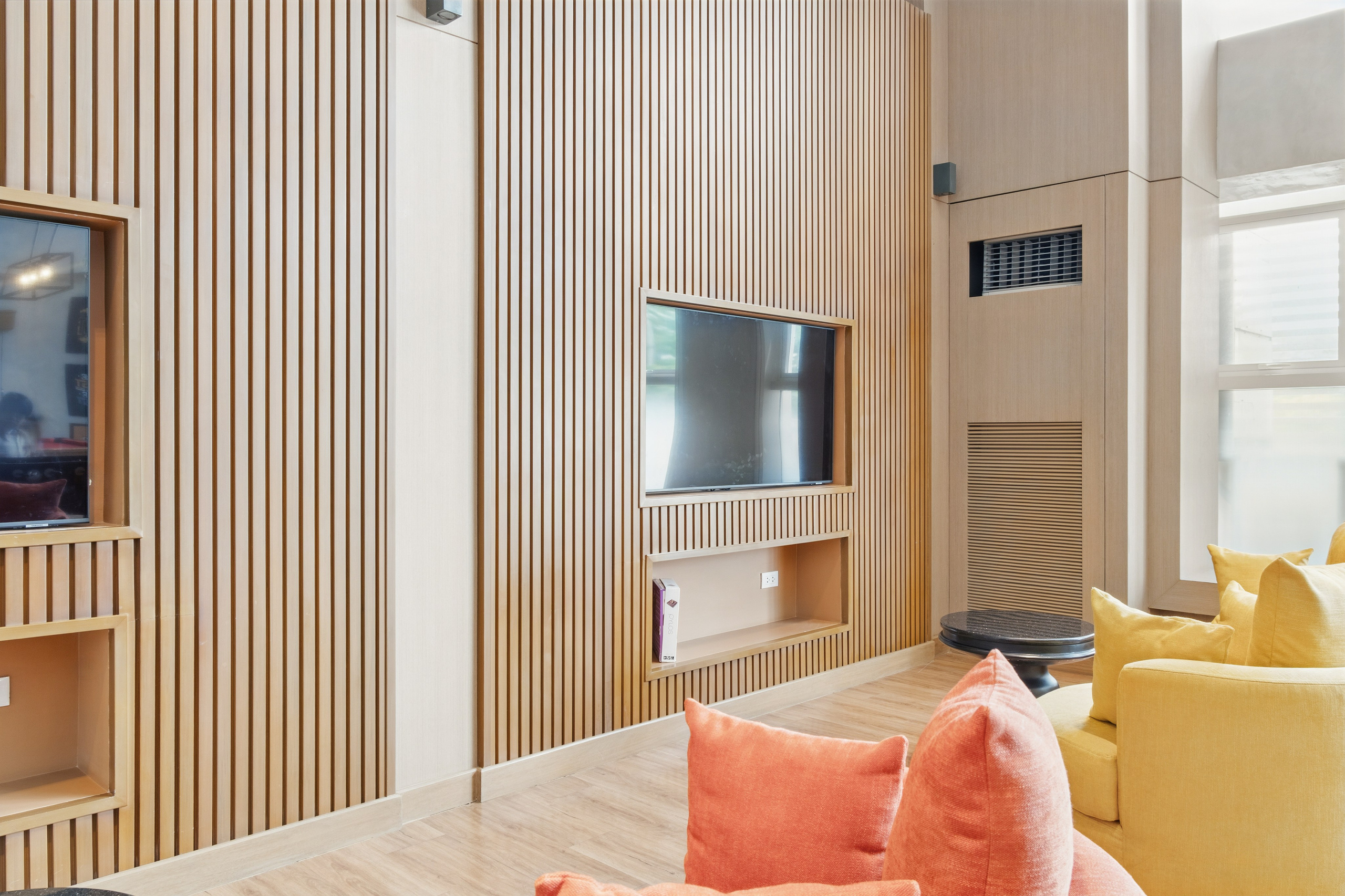 Mckinley West // Taguig. Interior & Architectural Photographer Philippines | Argen Carlo Camaclang