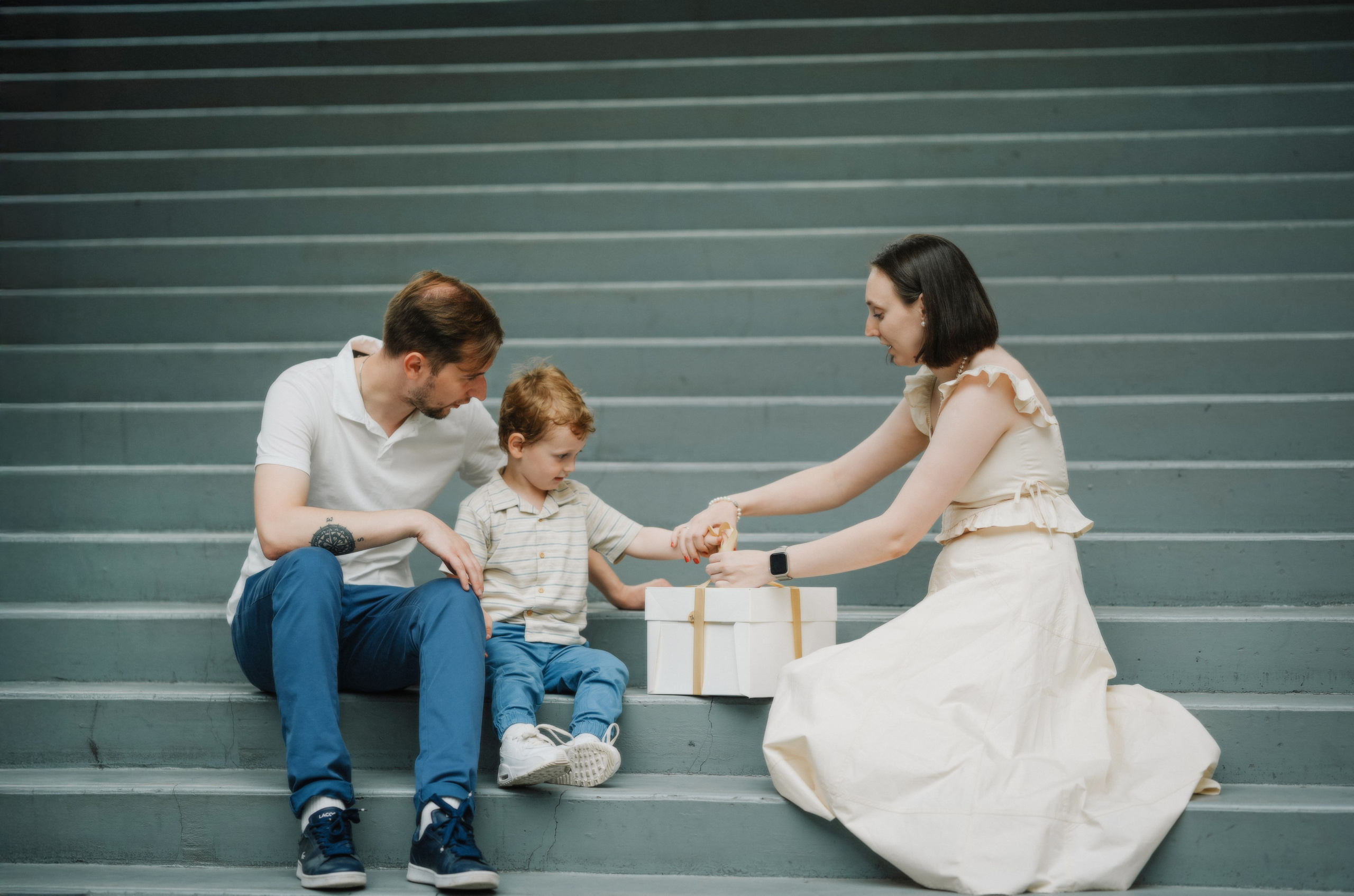 PORTRAITS. Calgary Family and Child & Wedding Photographer