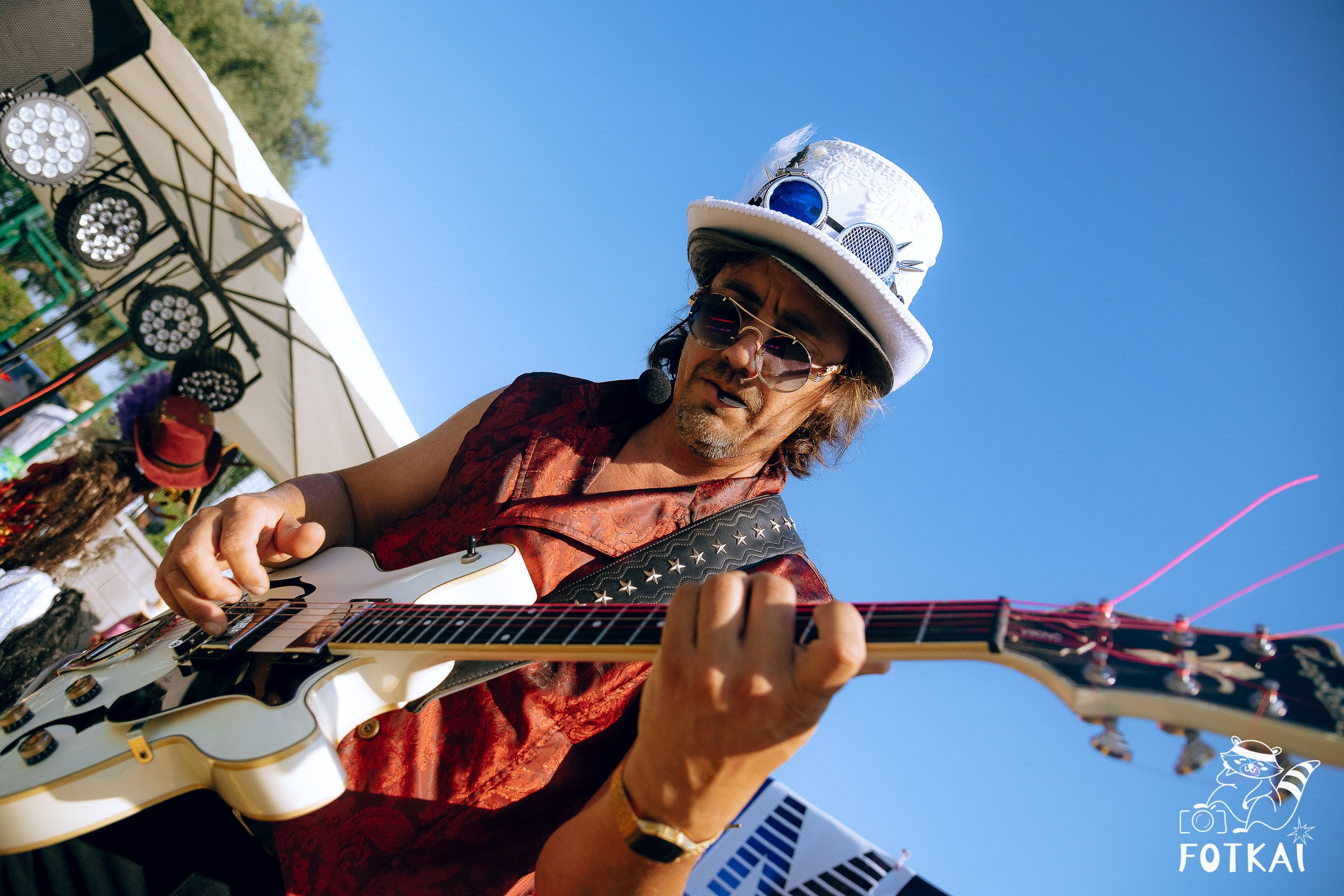 Autumn Gold Fiesta 2025 en Alannia Guardamar – Reportaje fotográfico | FOTKAI