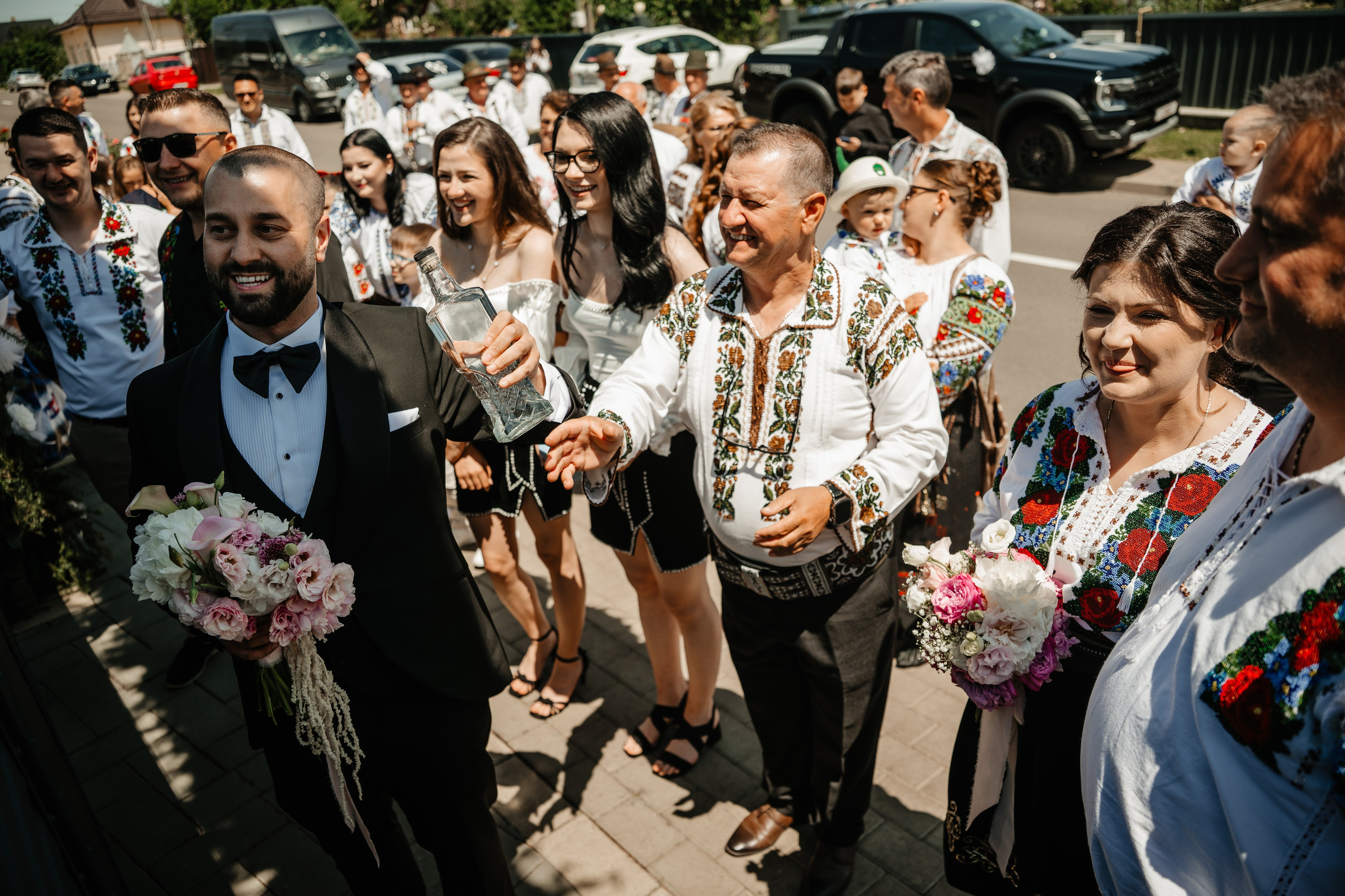 🤎 G a b r i e l a & D a n i e l - Wedding Day Preview. Wedding & Family Photographer