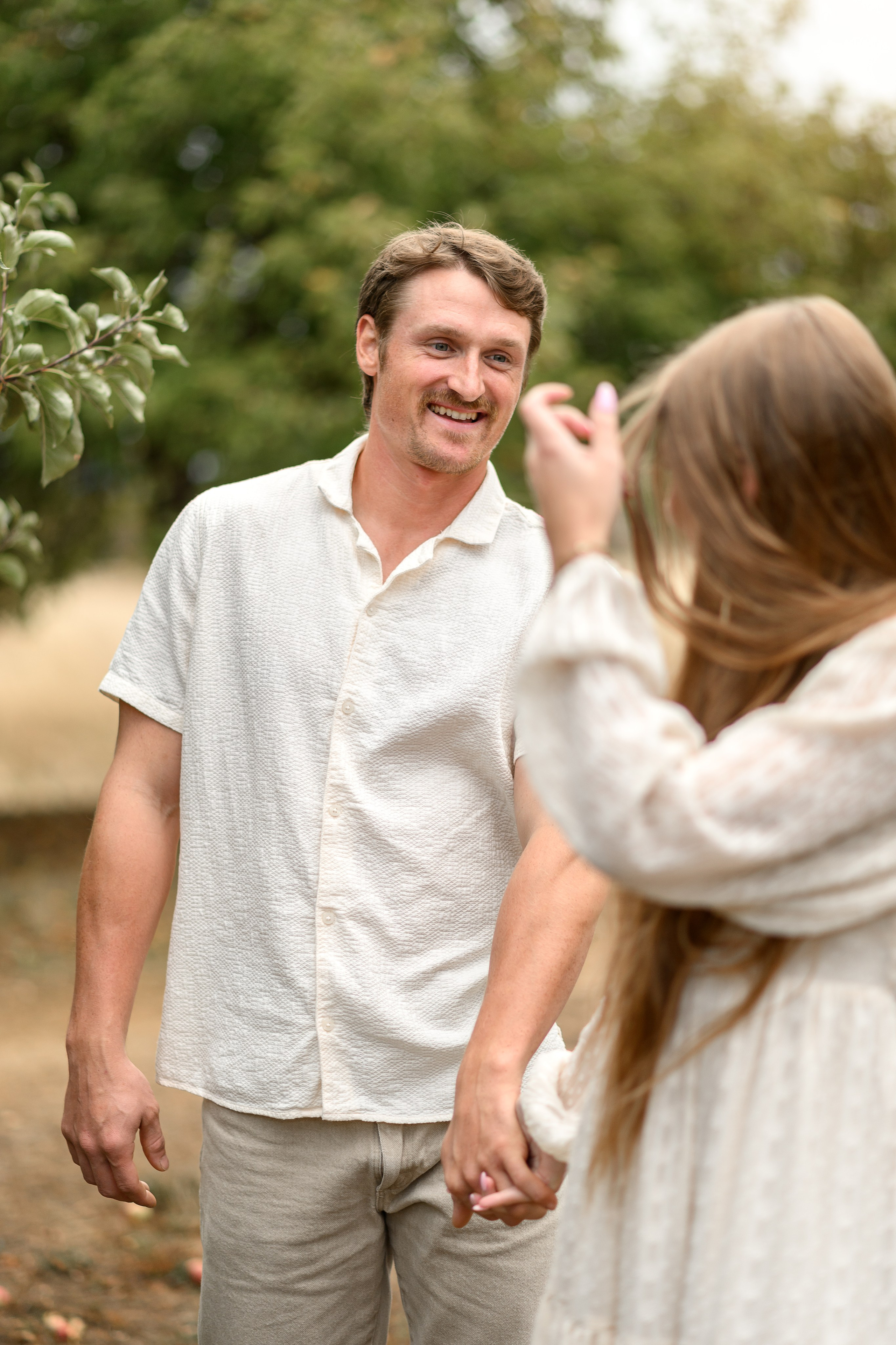 Romantic Couple Session Portland OR | Love Story. Alena Tau | Wedding & Family Photographer Vancouver WA and Portland OR