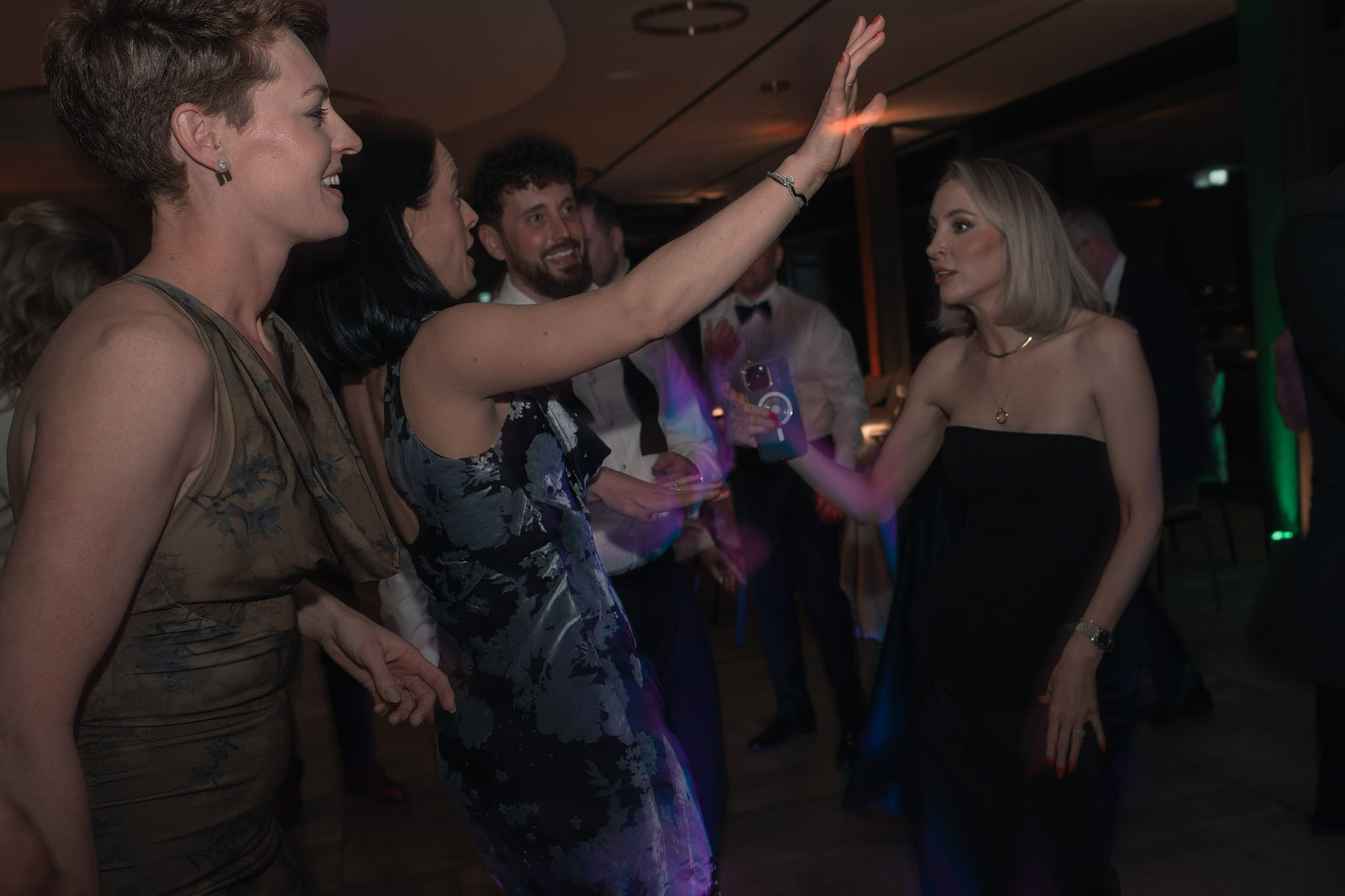 Roxie & Richard Wedding. Fotografo matrimonio Lago di Como Ferrari Media Production