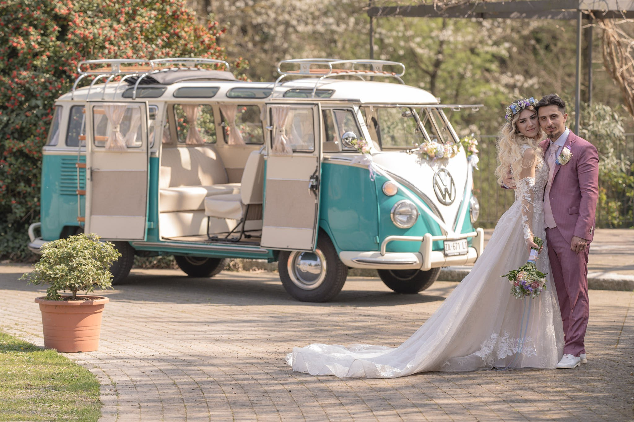 Angelo & Claudia. Fotografo matrimonio Lago di Como Ferrari Media Production
