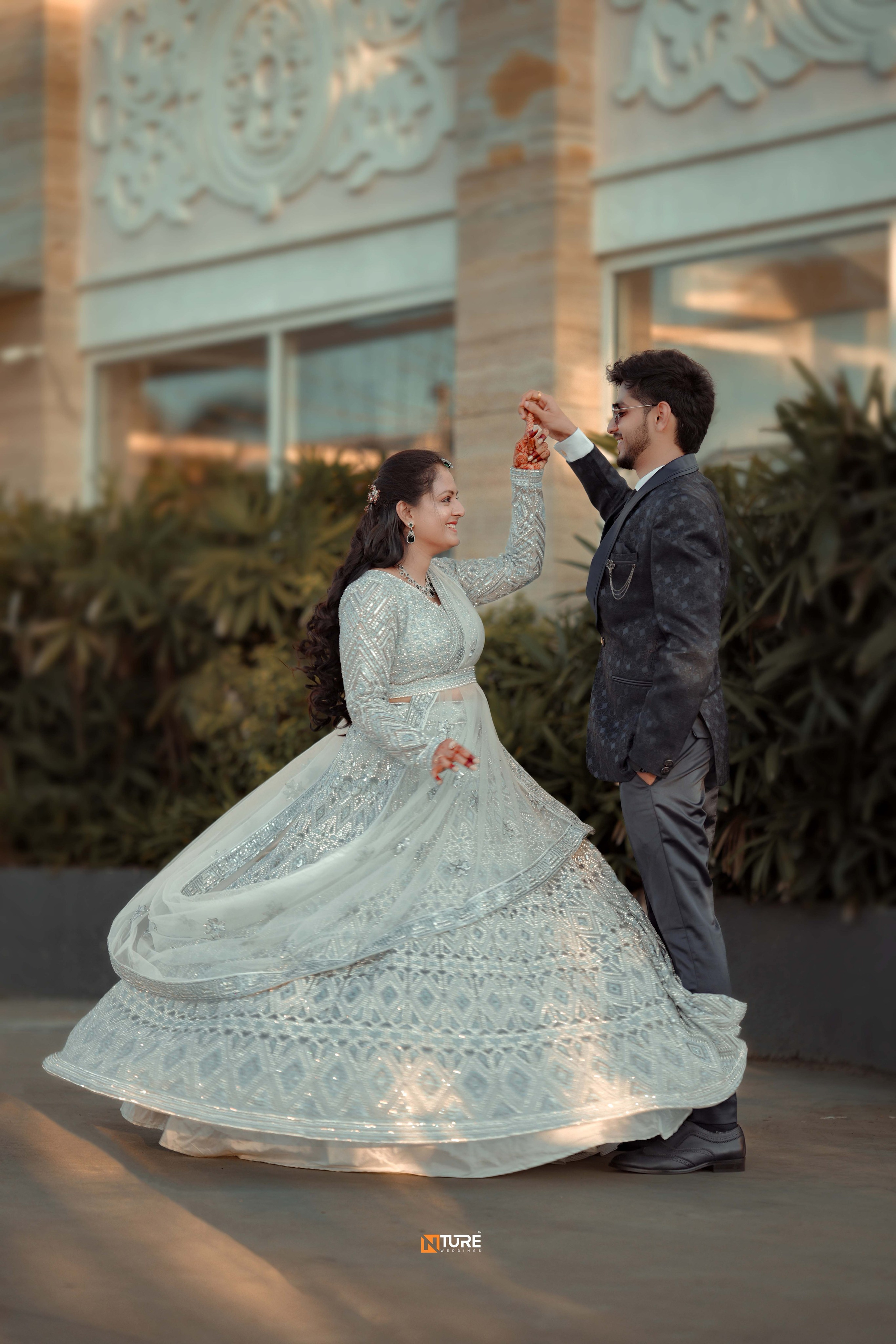 PHOTOS. NTURE WEDDING