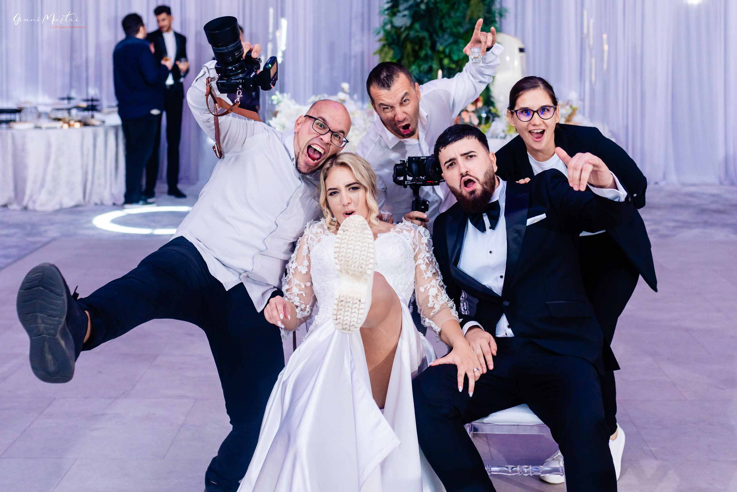 Robert & Andreea. Giani Maftei