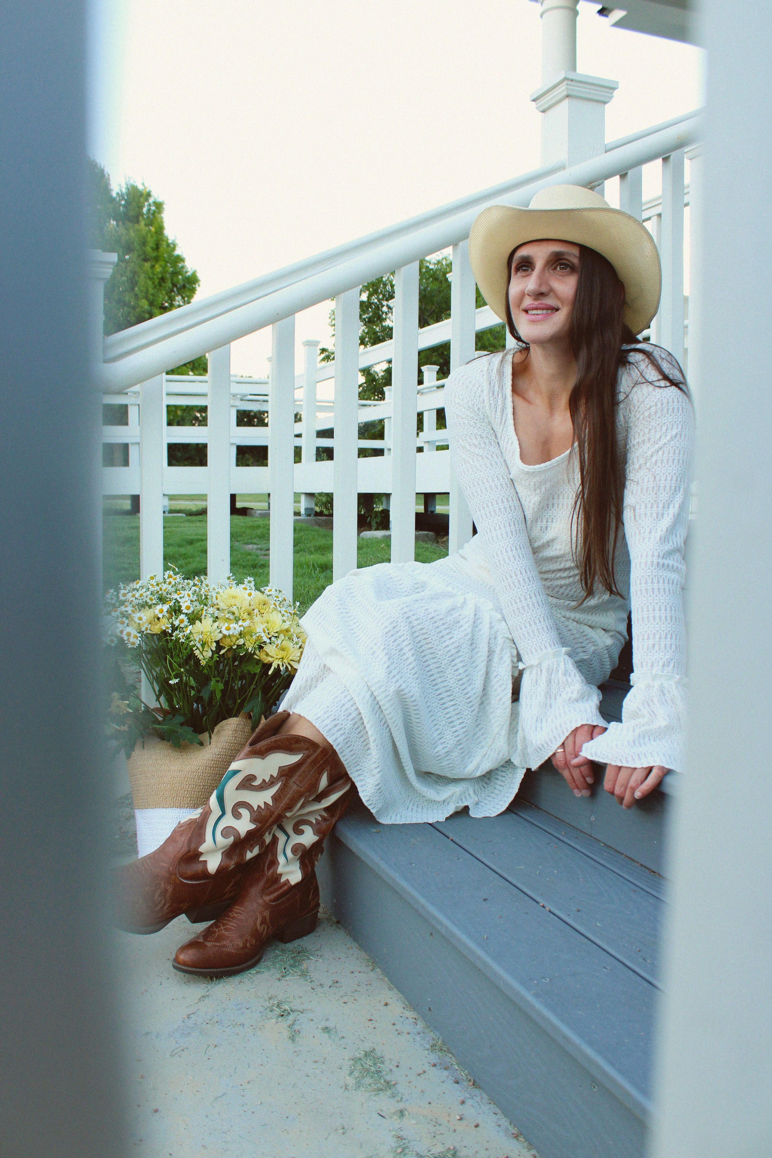 Texas Countryside Family Photoshoot in Cowboy Style. Lana Petrychenko — Portrait & Family Photographer. Valencia, Spain
