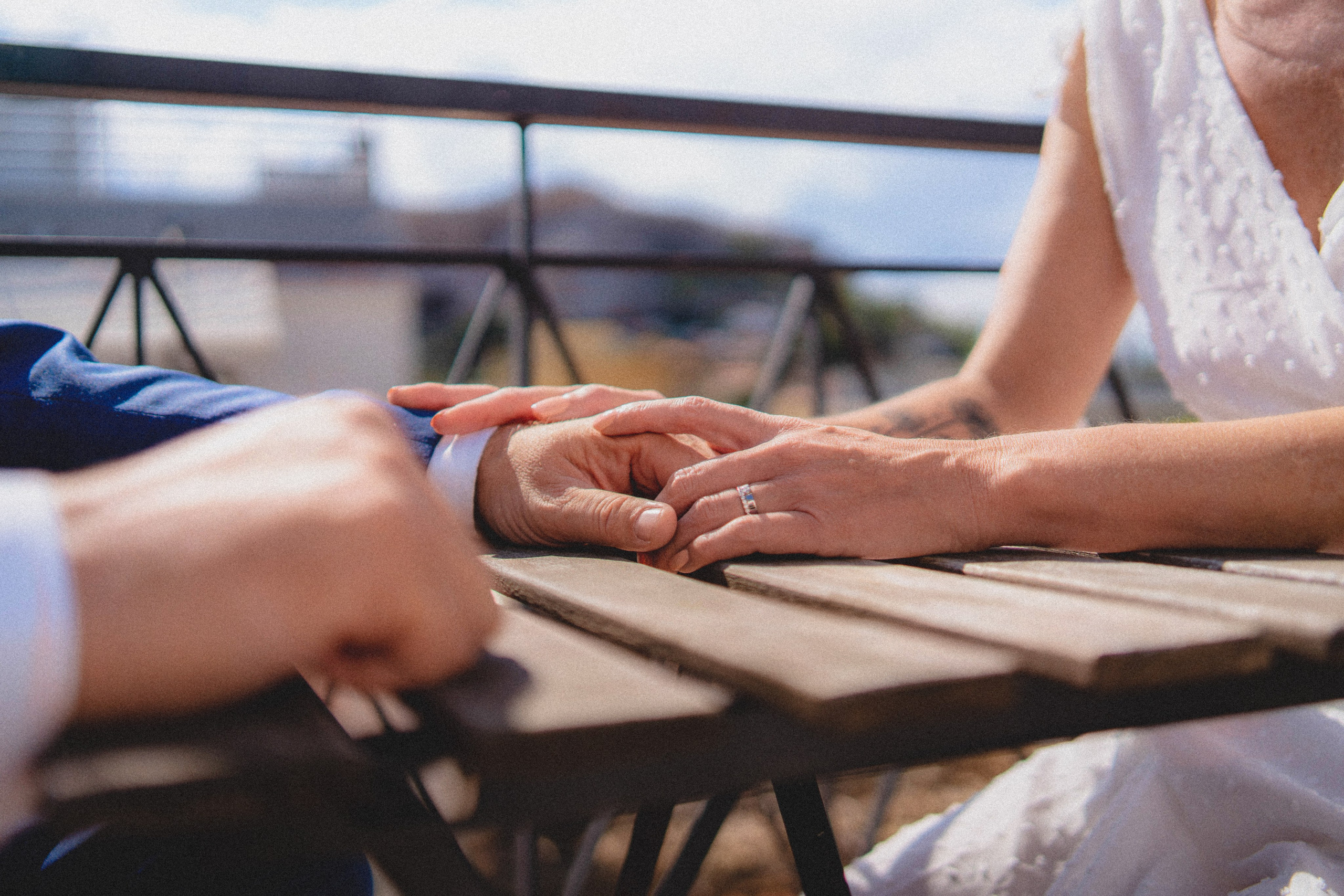 Daniel and Alexandra elopement in Athens. Photographer in Greece Kristina