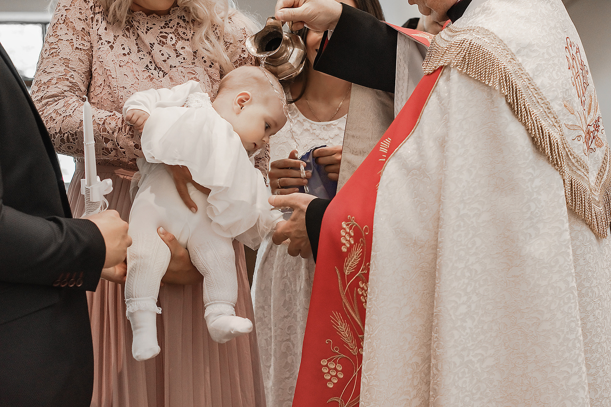 Krikštynų fotografavimas Šventojoje. Fotografas Klaipėdoje ir Lietuvoje — Olga Kosmachiova Photography