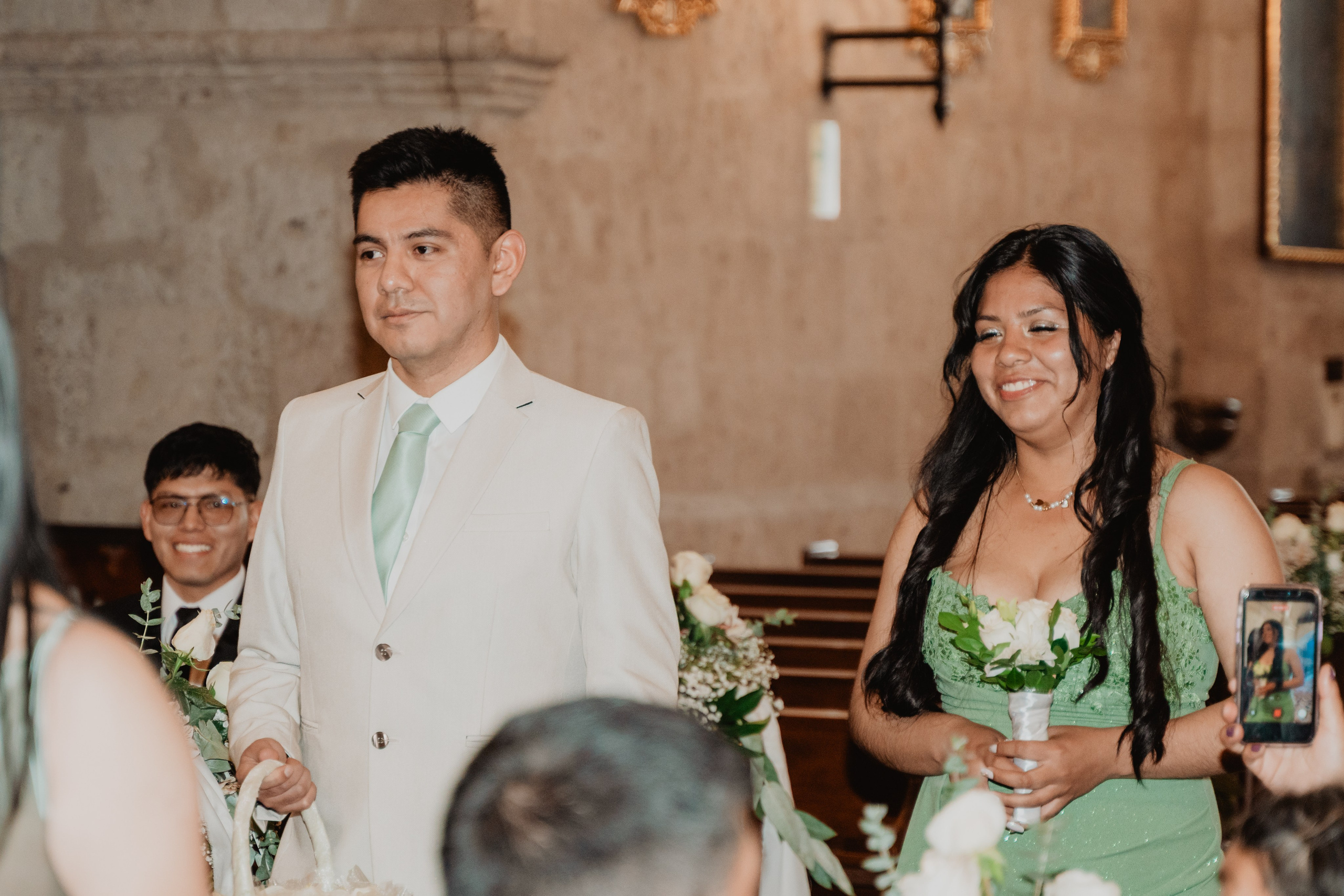 FERNANDO + MARIBEL | BODA RELIGIOSA. Studio KVTA | Fotografía y Video de Bodas en Arequipa