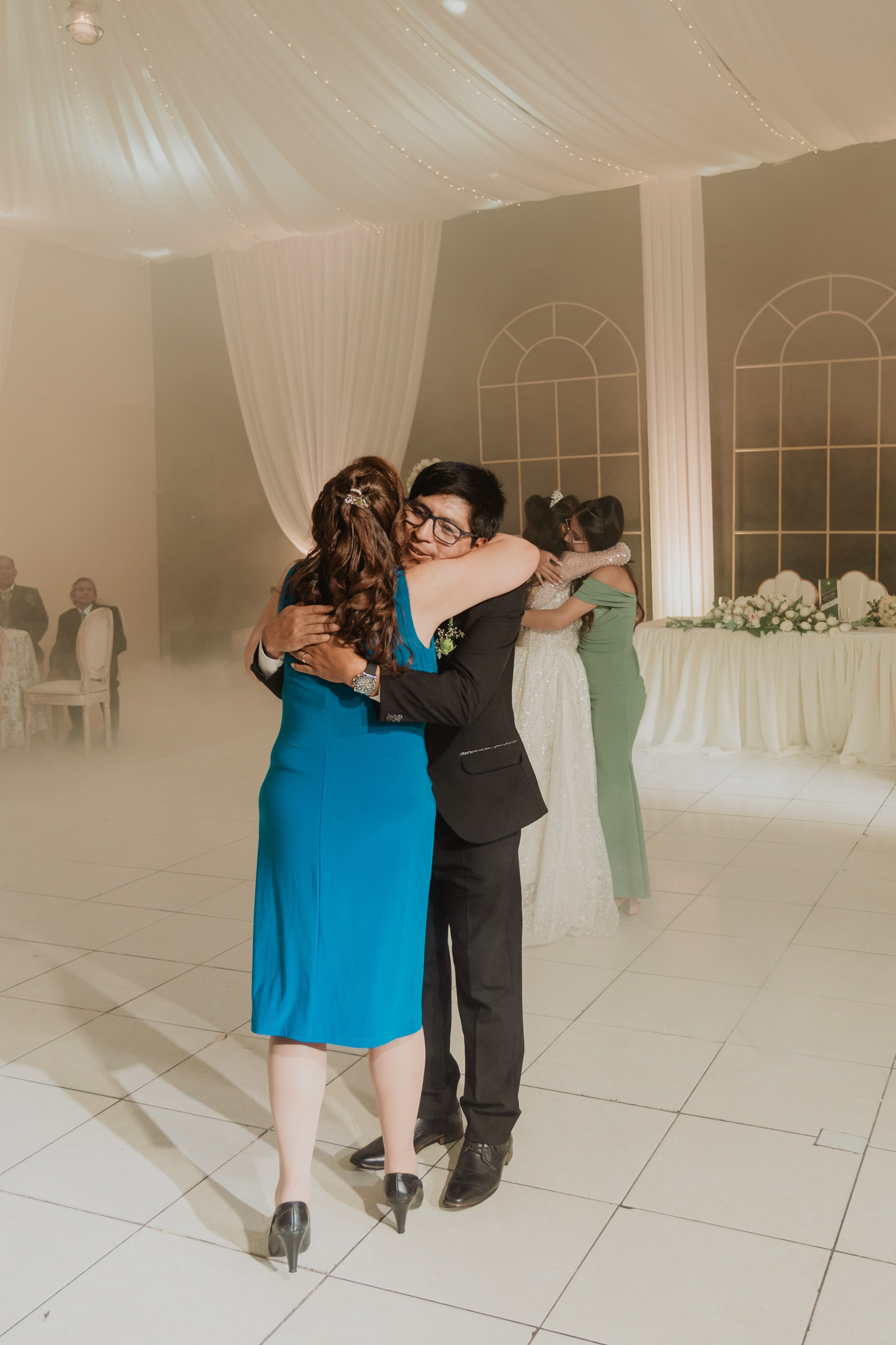 FERNANDO + MARIBEL | BODA RELIGIOSA. Studio KVTA | Fotografía y Video de Bodas en Arequipa