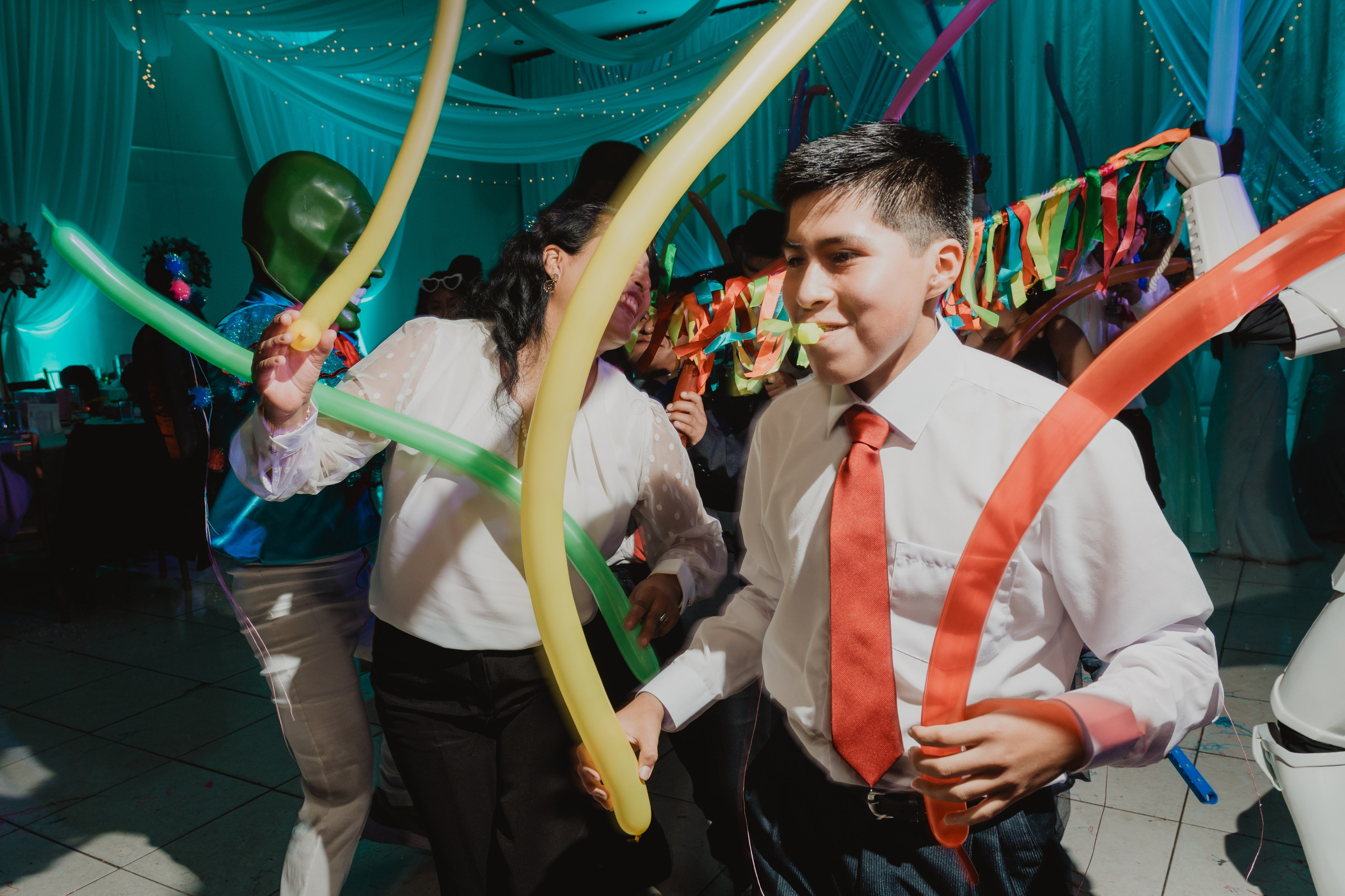 STEISY + EMMANUEL | BODA RELIGIOSA. Studio KVTA | Fotografía y Video de Bodas en Arequipa