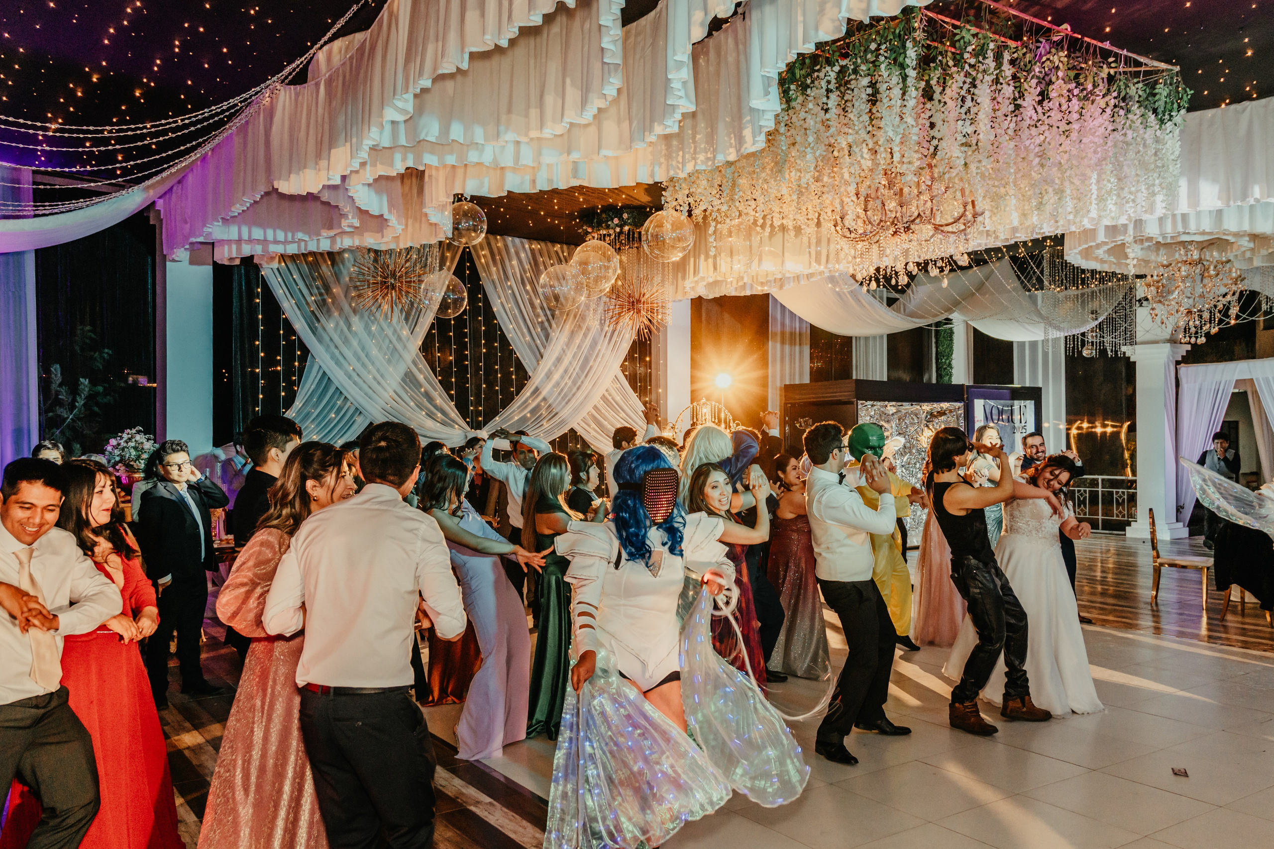 VANIA + LUIS BODA CIVIL. Studio KVTA | Fotografía y Video de Bodas en Arequipa