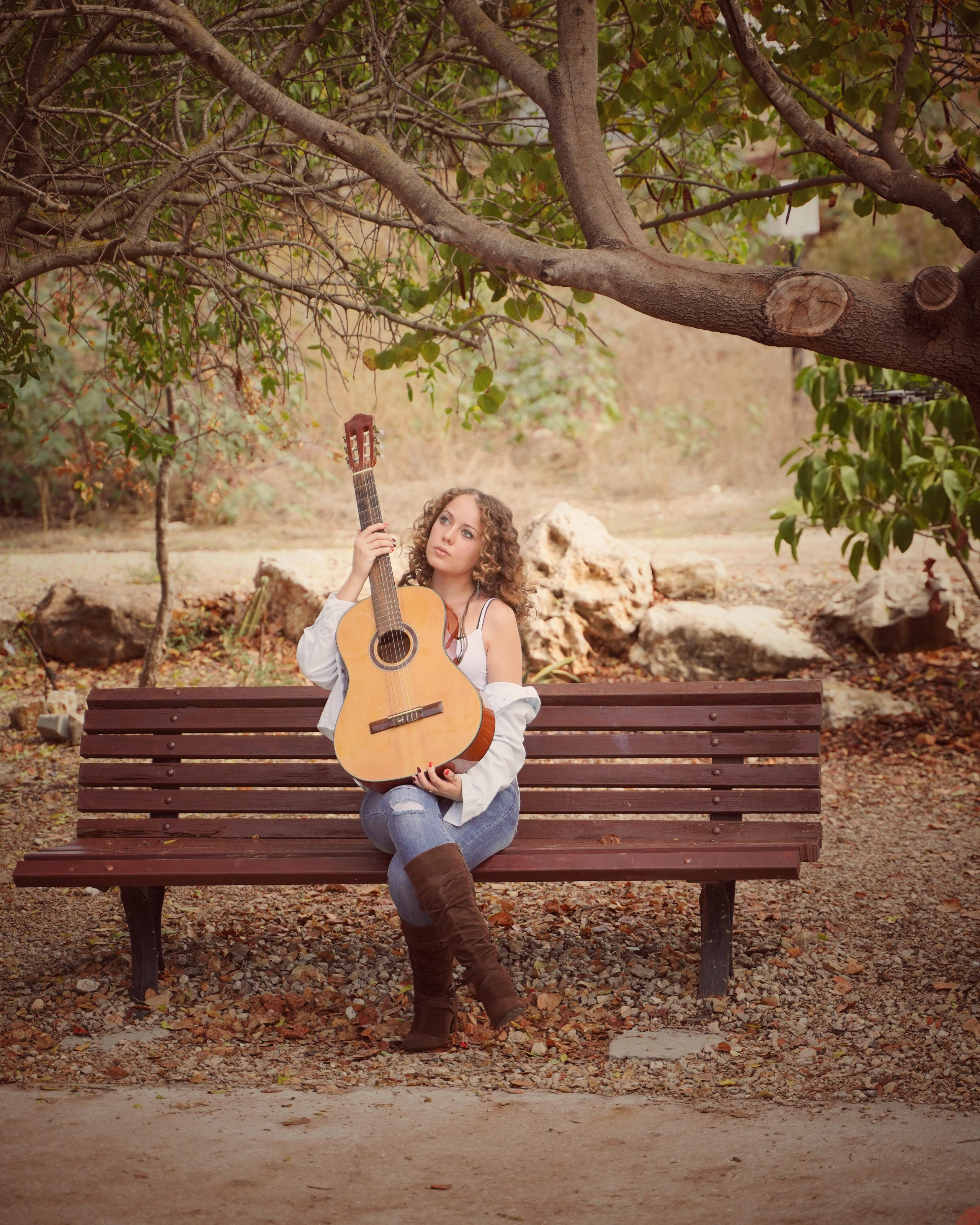 История одной гитары…. Фотограф. Визуал. Хайфа. Талья Цветкова