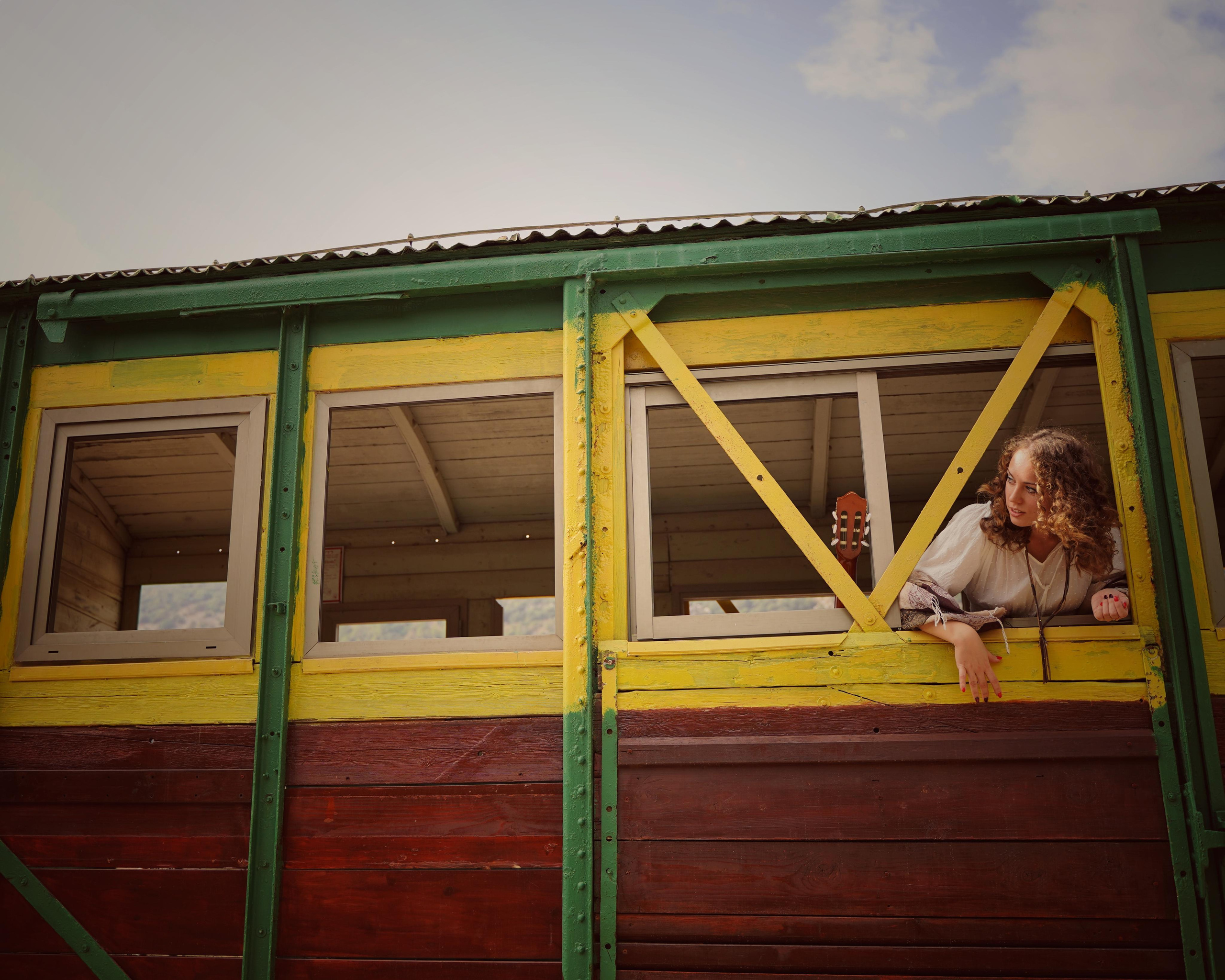Вагончик. Фотограф. Визуал. Хайфа. Талья Цветкова