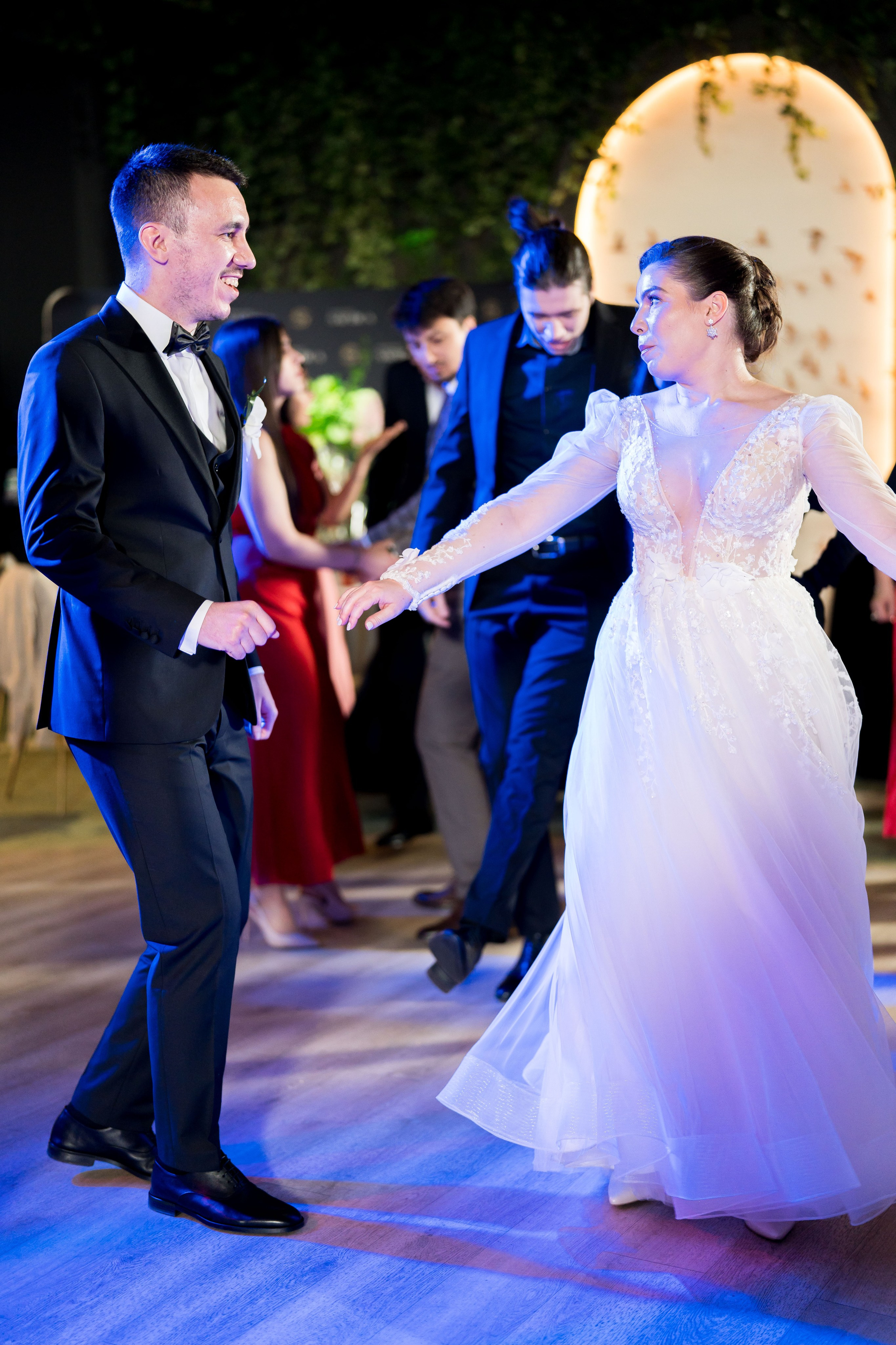 PARTY. Gabriel Florea — Fotograf nuntă București