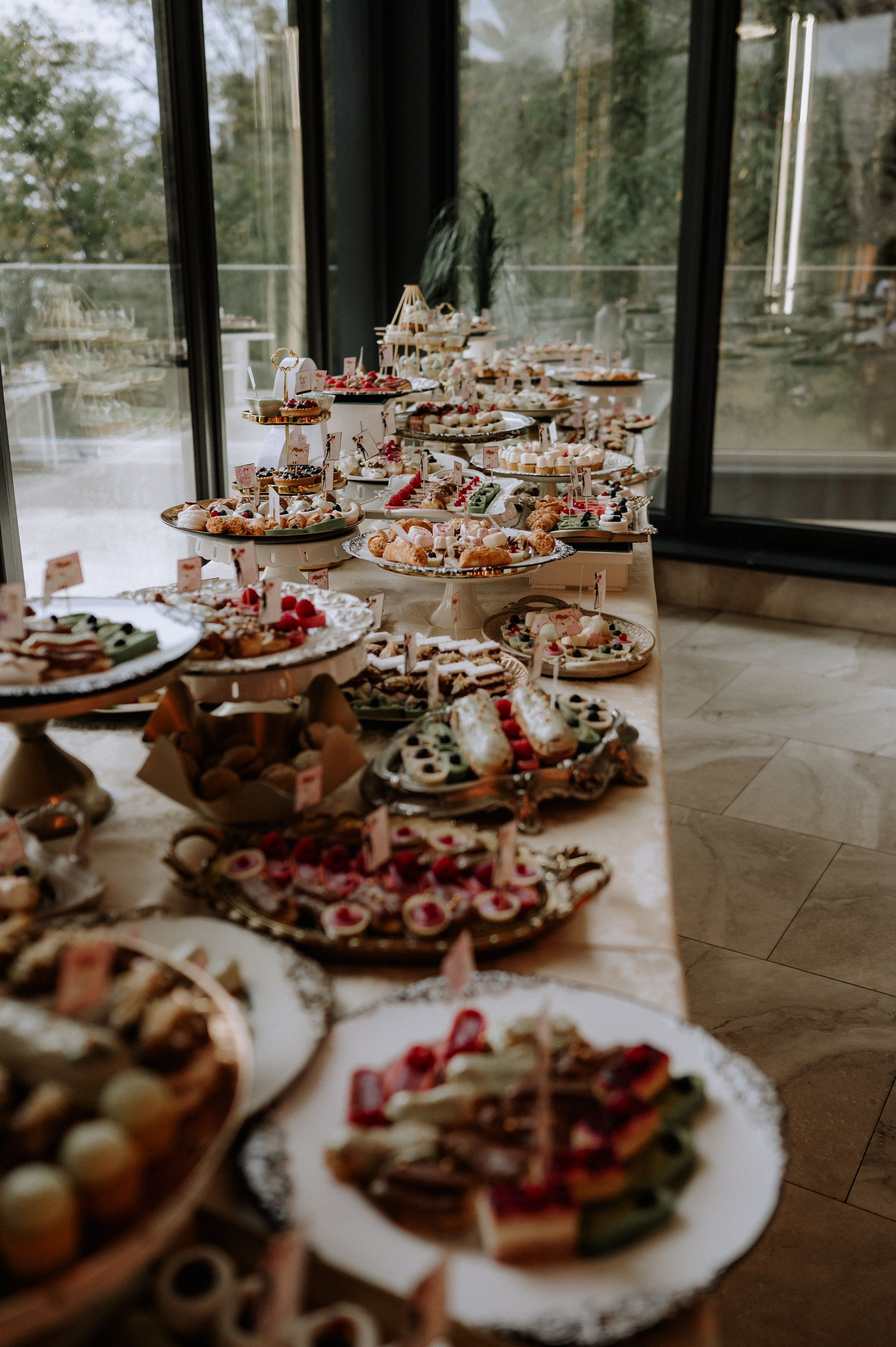 Nunta in Octombrie, in culorile toamnei , la Elysium , Iasi. Proud Vision Weddings | Wedding Photography & Film — Servicii profesionale Foto Video Nunta Iasi