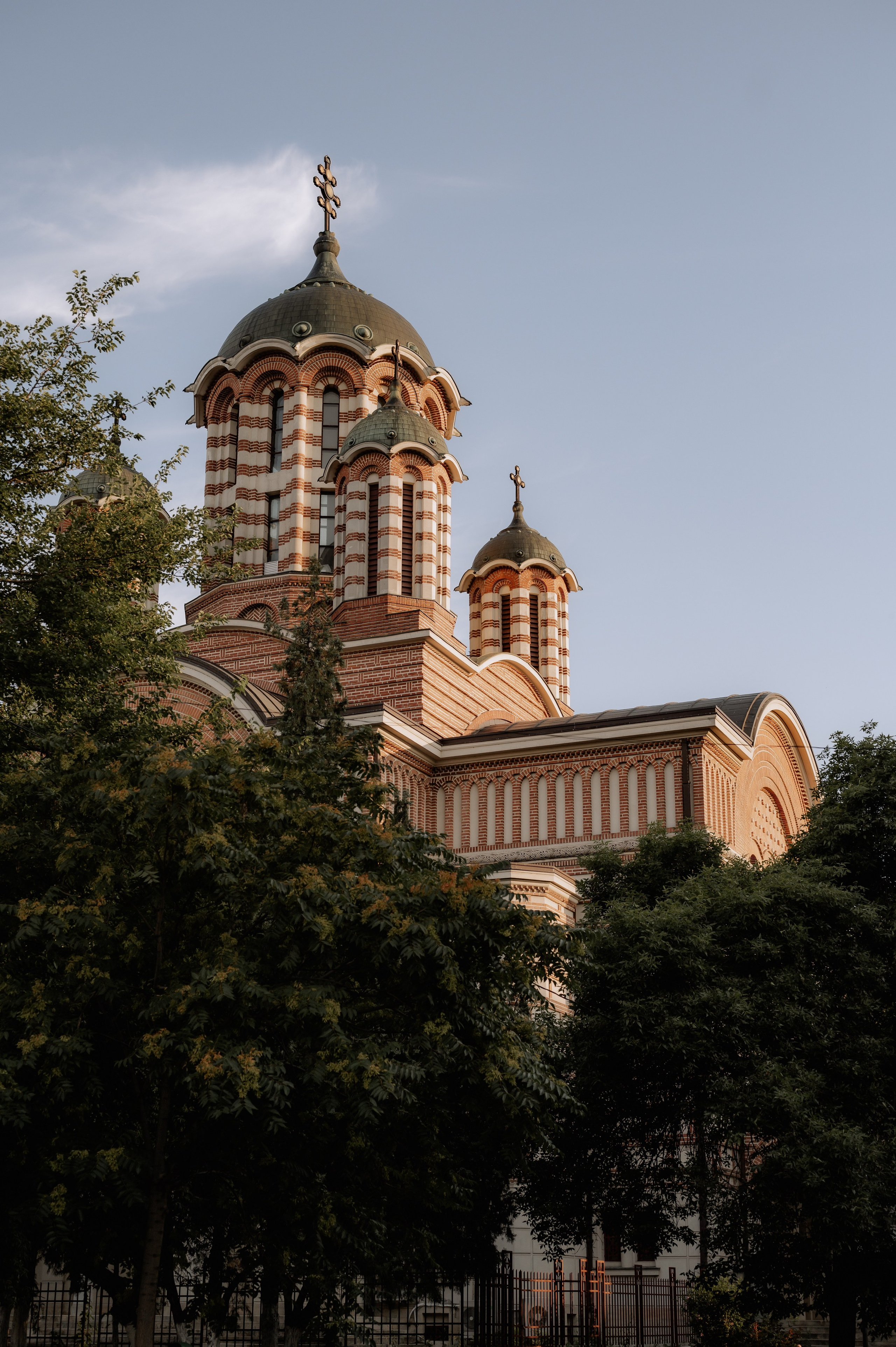 Fotograf Nunta Bucuresti la Baroque Events and Garden. Proud Vision Weddings | Wedding Photography & Film — Servicii profesionale Foto Video Nunta Iasi