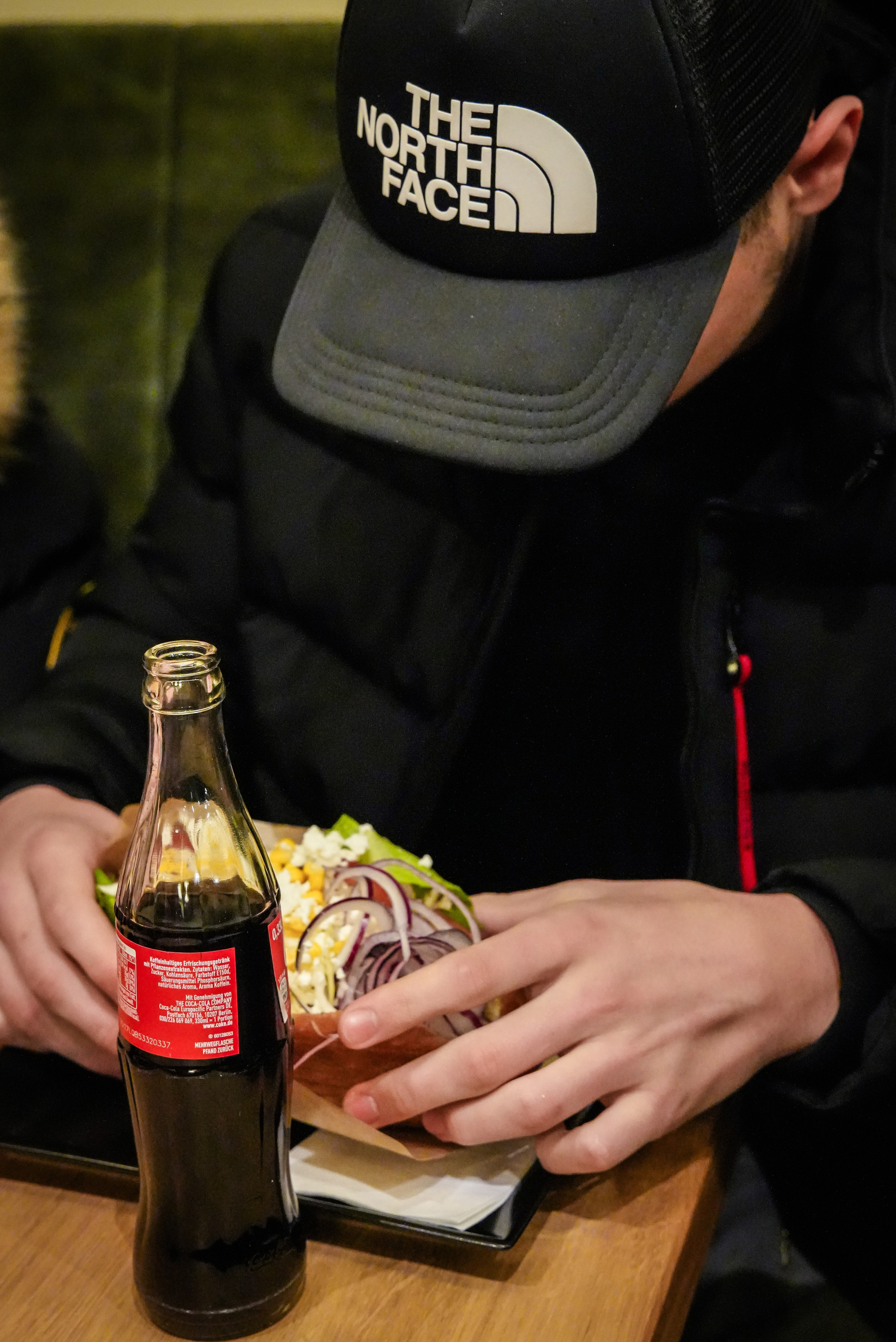 „Eröffnung-Dönerladen“. Fotografin Yuliia Turinina in Stuttgart