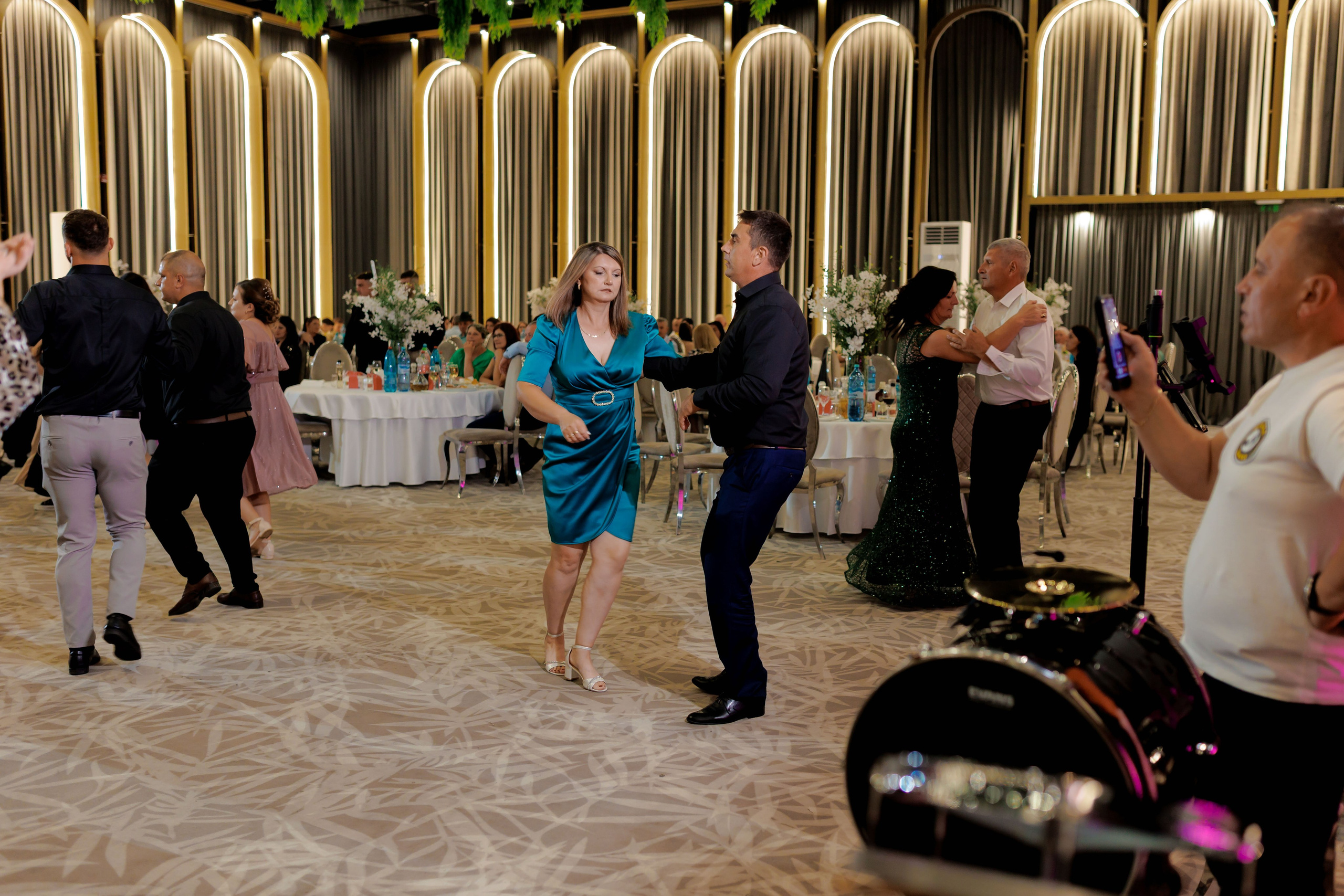 Nunta Nicoleta & Răzvan | Fotografie & Videografie Profesională. Servicii foto-video profesionale, pentru momente de neuitat