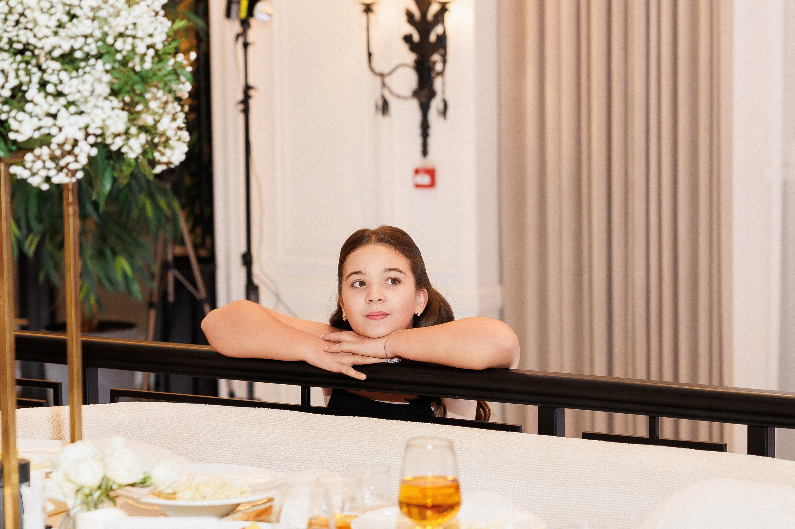 Serghei & Erica — Queen Residence. Servicii Foto și Video 067188353