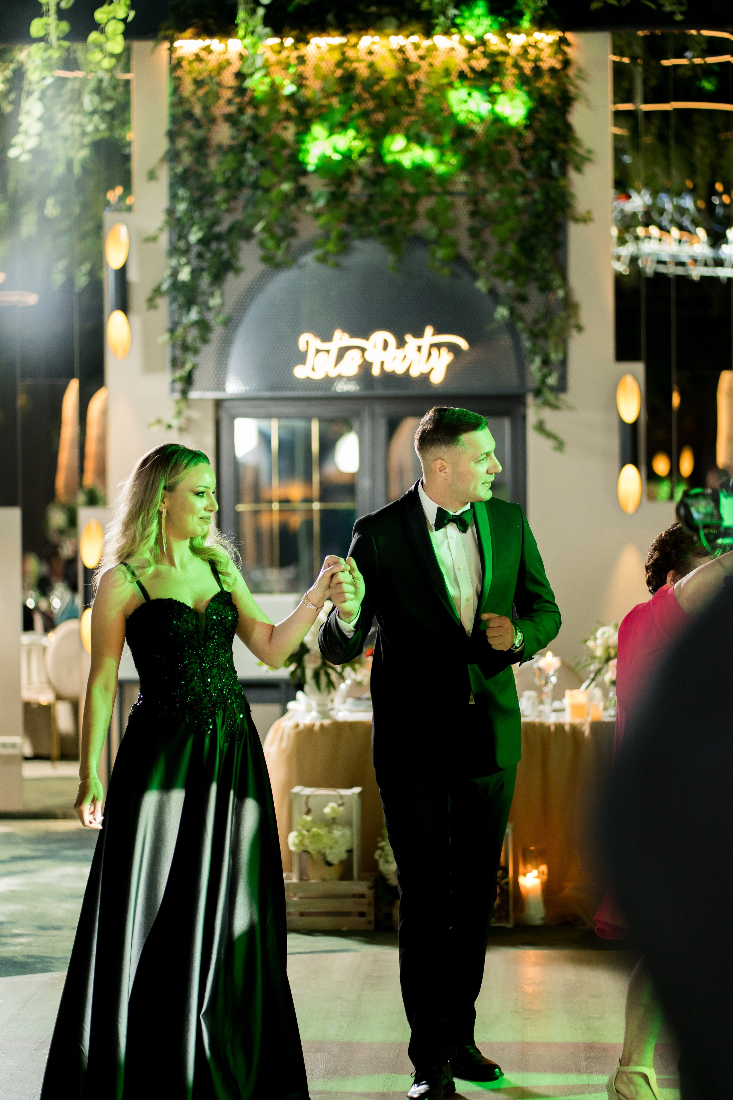 PARTY. Gabriel Florea — Fotograf nuntă București