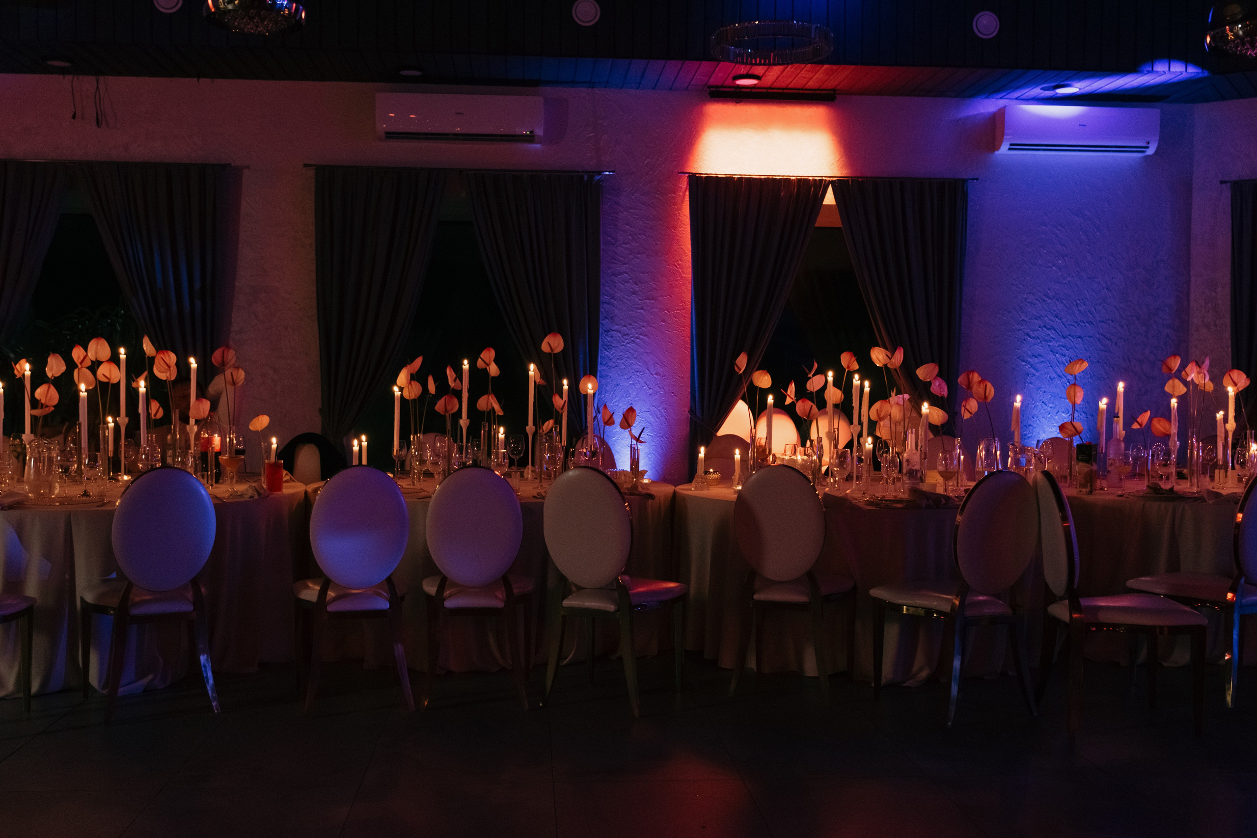 DIANA IR KAROLIS | ELEGANTIŠKOS VESTUVĖS. Vestuvių ir nėščiųjų fotografė Raminta Razmaitė