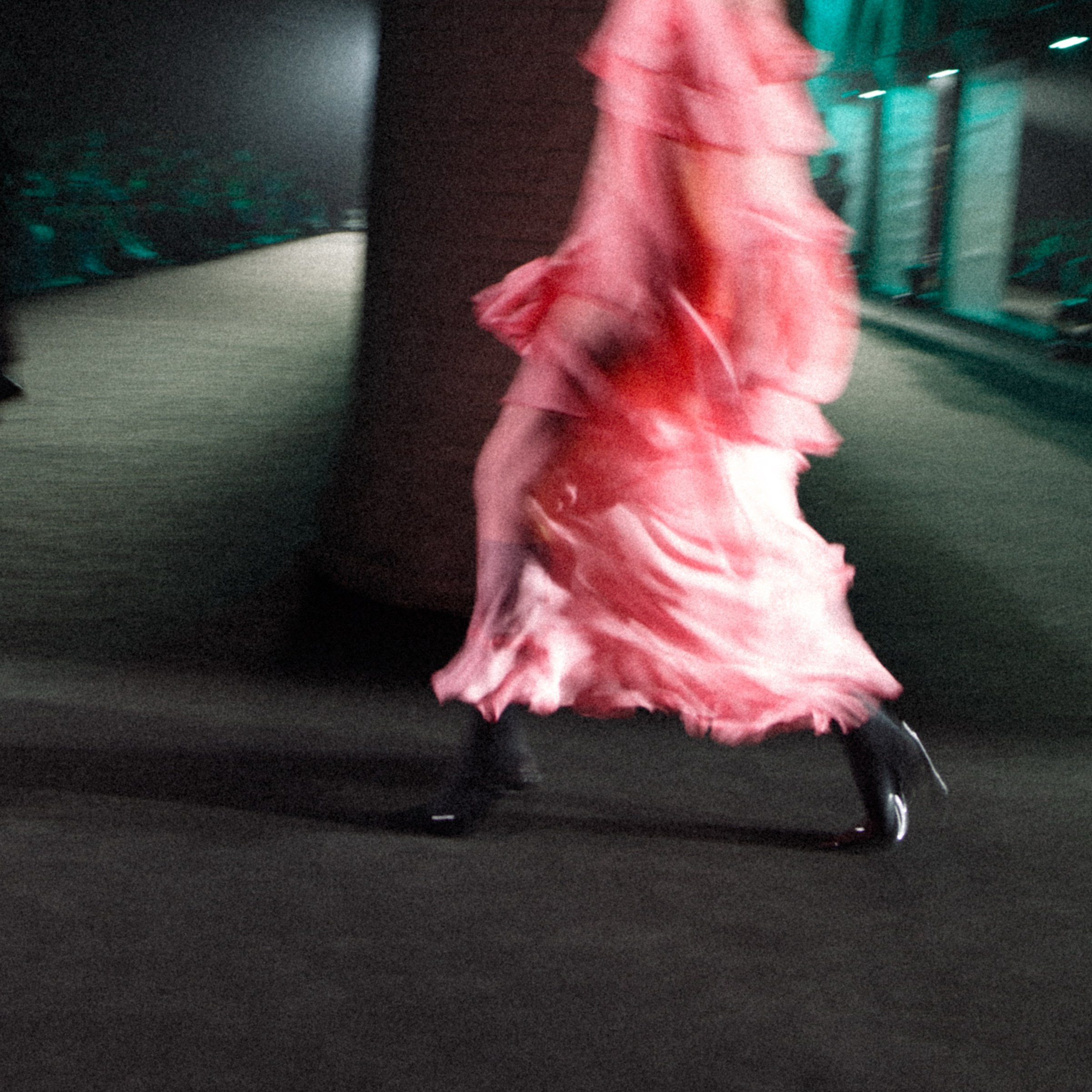 Fotografía de Marca en el Refugio Josep M. Blanc — Narrativa Visual Auténtica. Marina Kálcheva – Photographer & Visual Artist in Barcelona