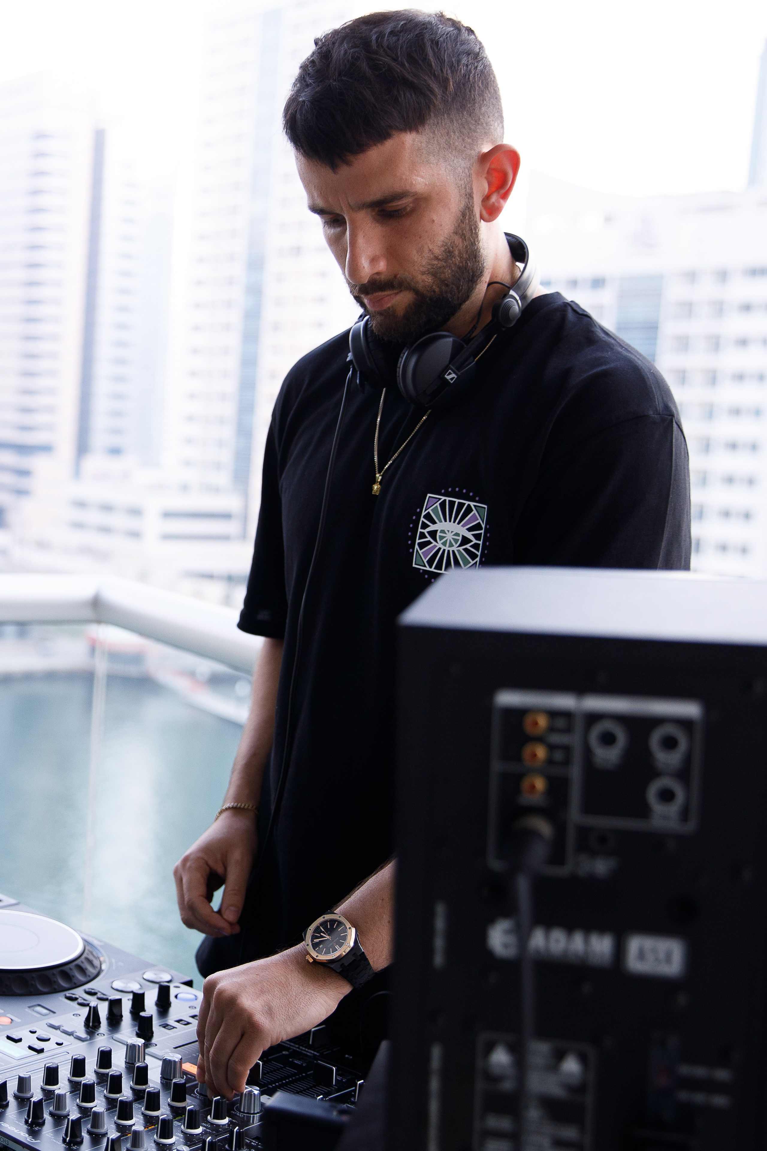 DJ. Photographer Anna Curly | Weddings and Events in Dubai