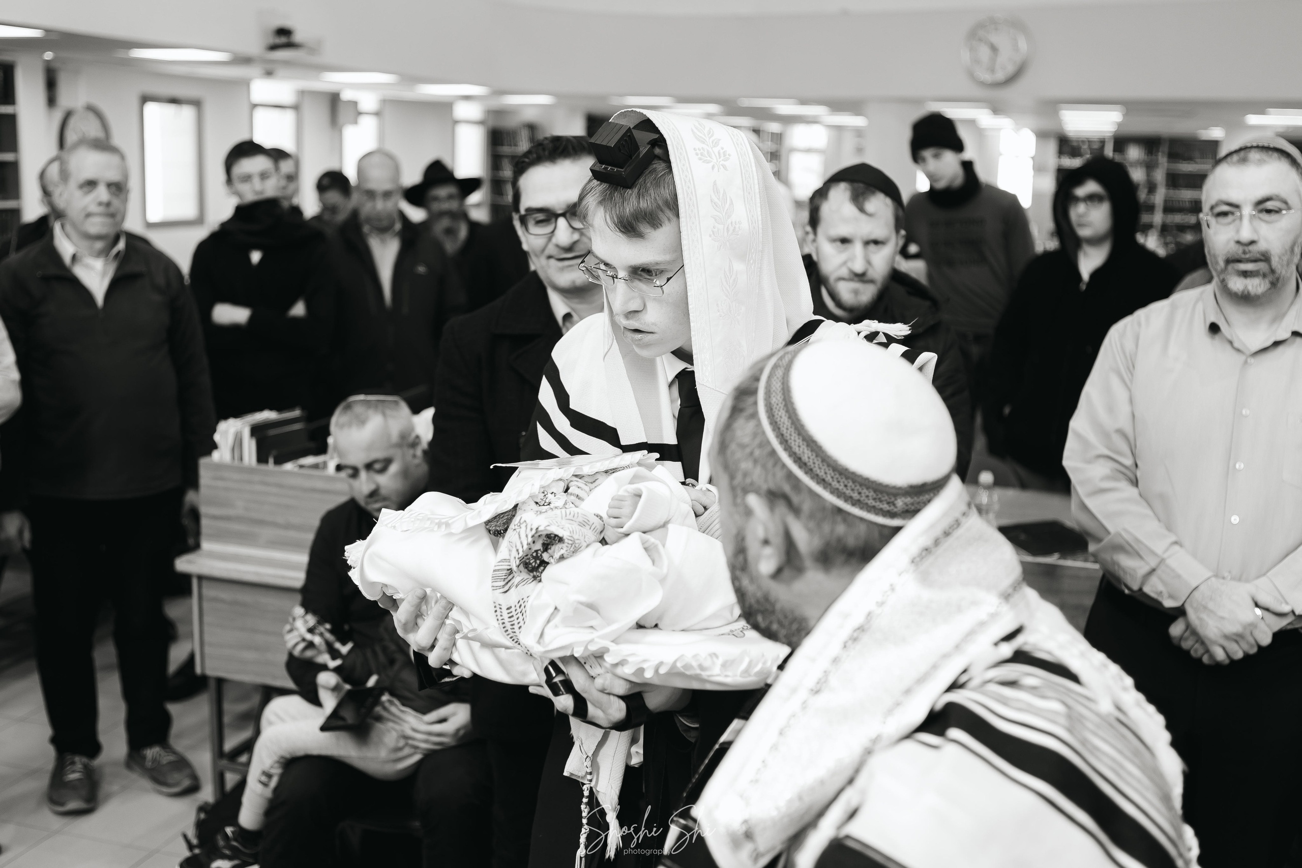 BRIT TWINS. Https://shi-photo.com/