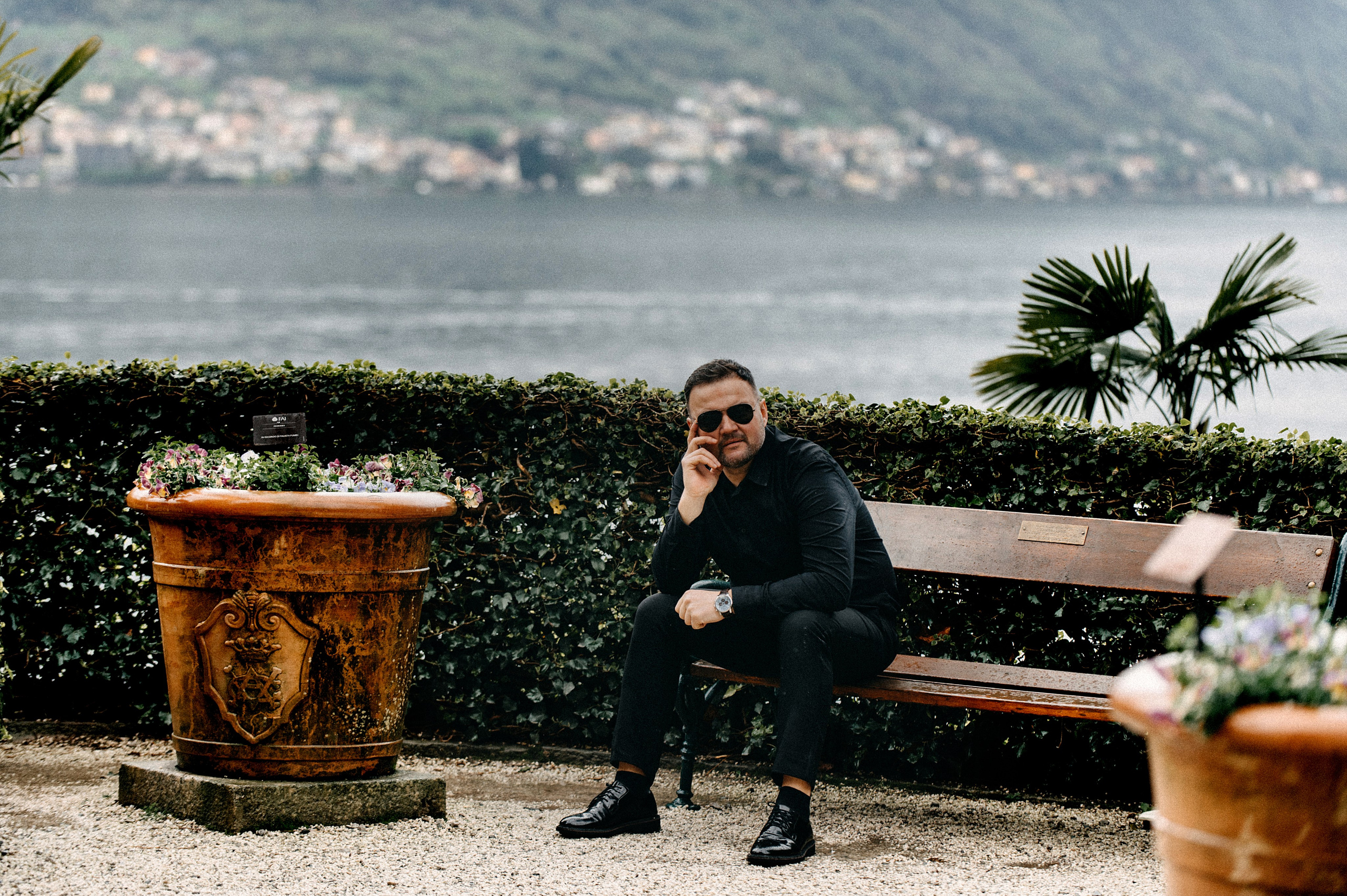 Como Evghenii. Wedding photographer from Moldova Alexey Chipchiu