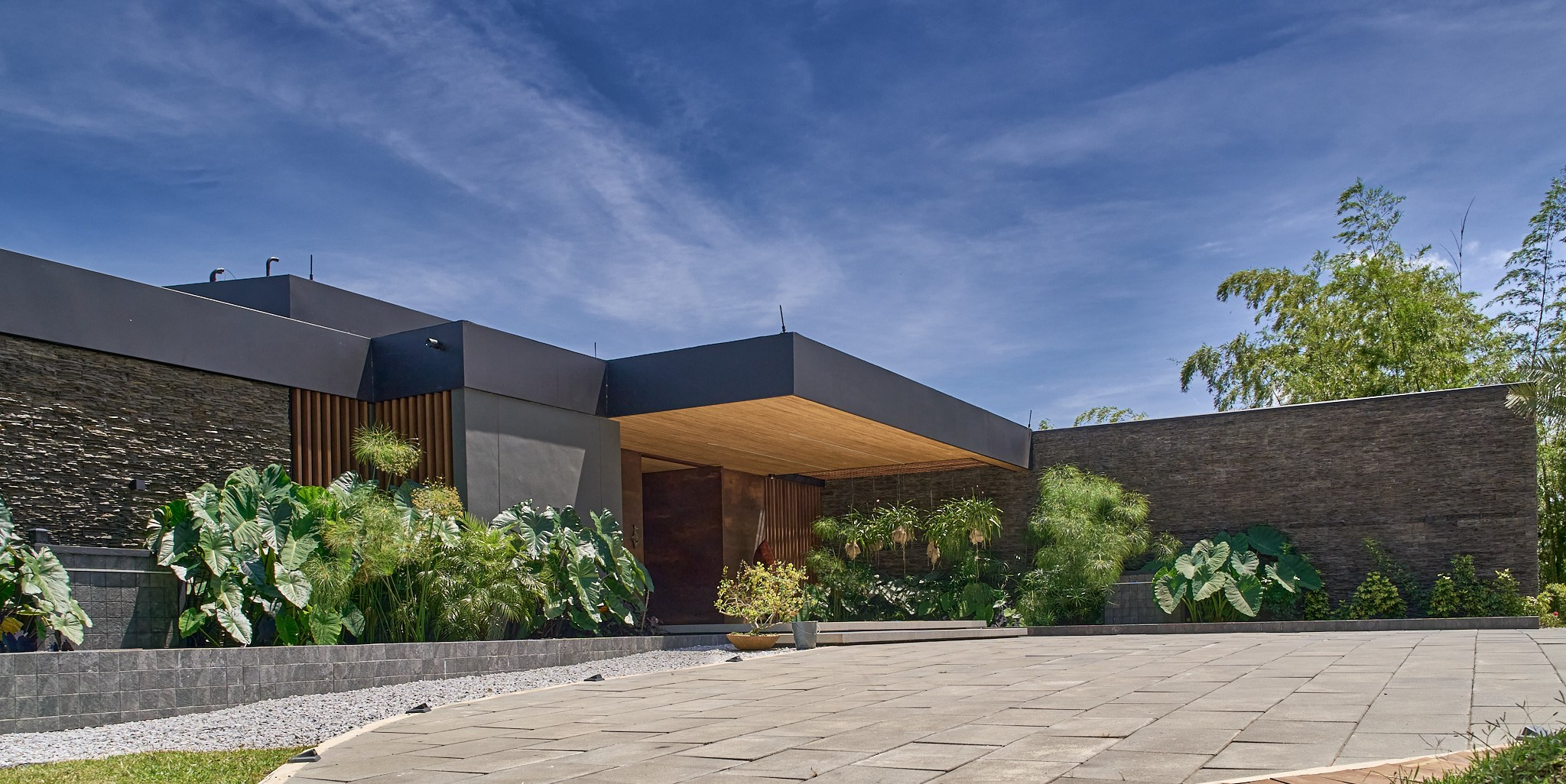 Sesión fotográfica arquitectónica e interiorismo Casa Koi Spa