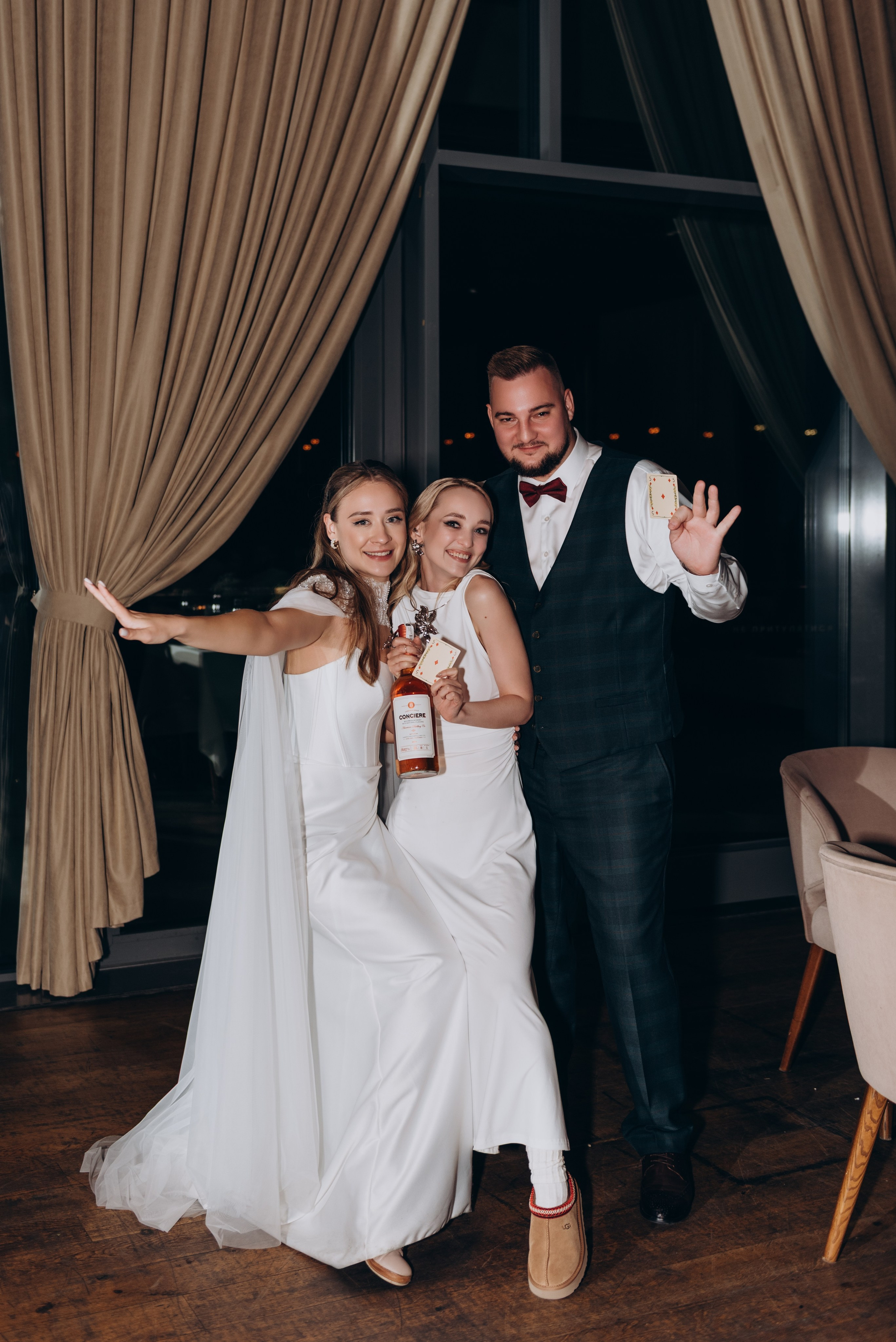 Дмитро та Аліса. Весільний фотограф та відеограф в Києві