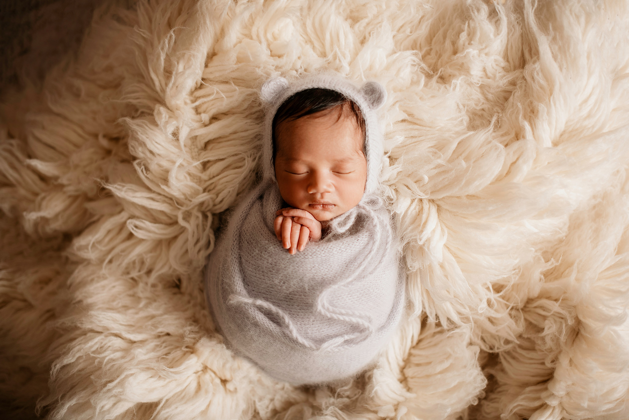 SHAWN. Newborn, pregnancy, family photographer in New Jersey