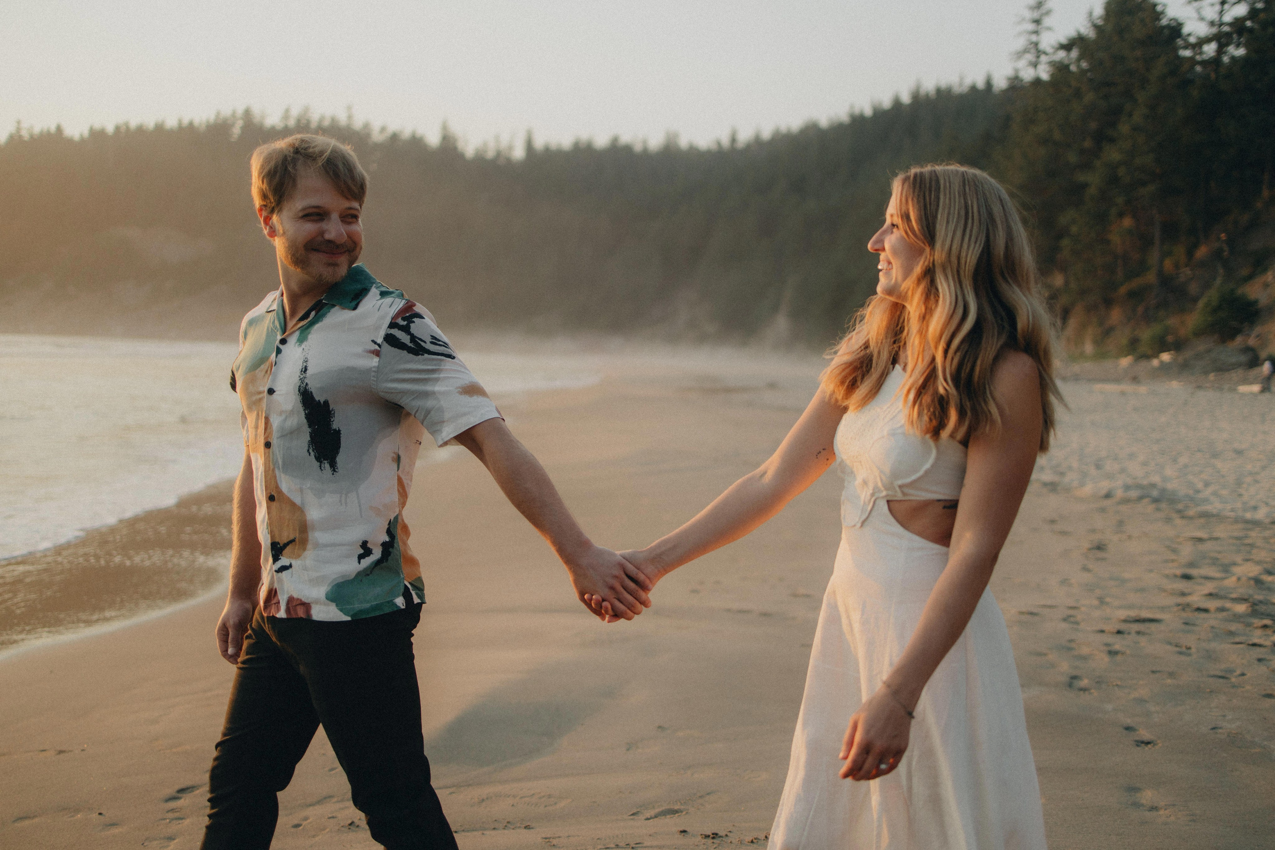 Engagement Photography at Cannon Beach | Jessie & Isaac's Session by Georgy Shishkin | Capturing Moments in Portland, Seattle, Bend & Oregon. Capturing Love in the Heart of the Pacific Northwes