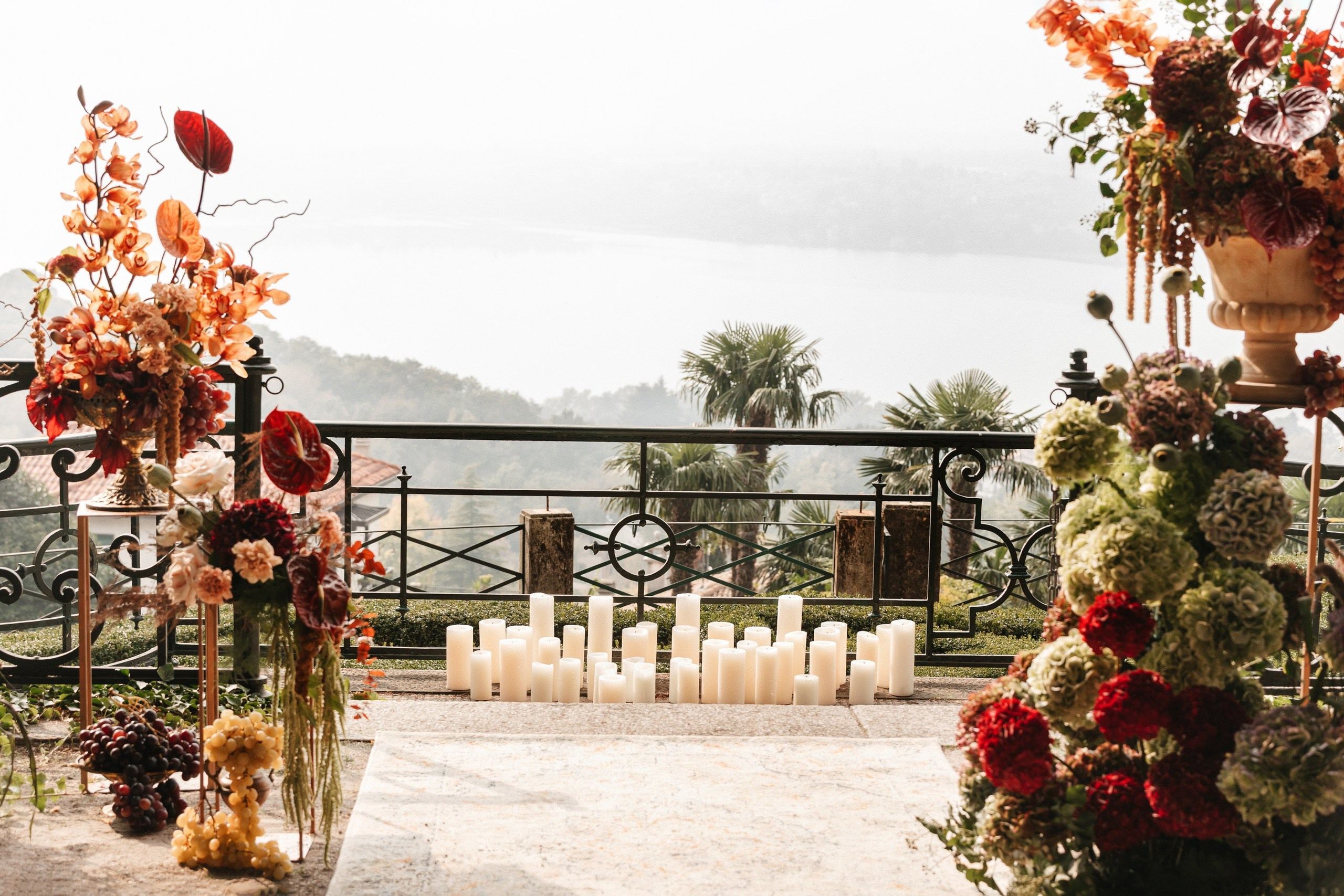Lake view proposal. Wedding and proposal photographer Italy Como Milan Pavia Bergamo Tuscany Marija Galaka