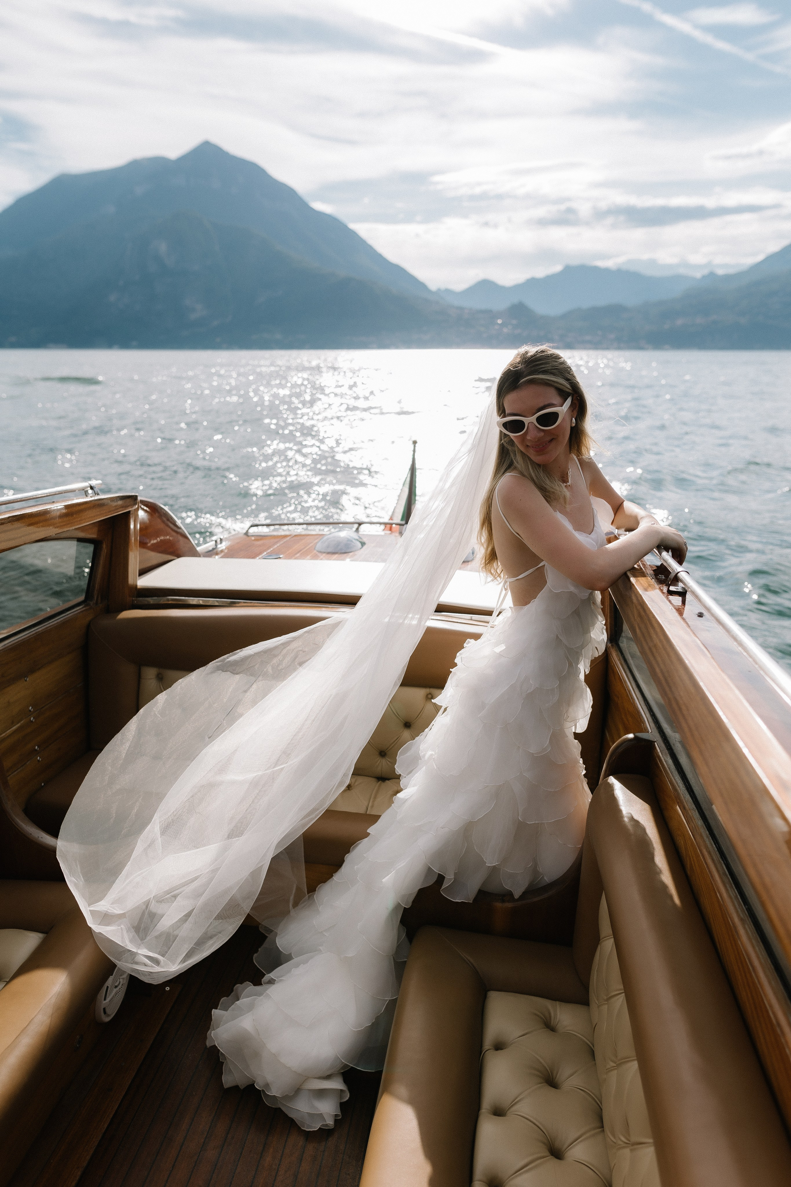 Lake Como Elopement Photography | Boat & Villa Monastero Wedding. Photographer in Italy Anna Linnik