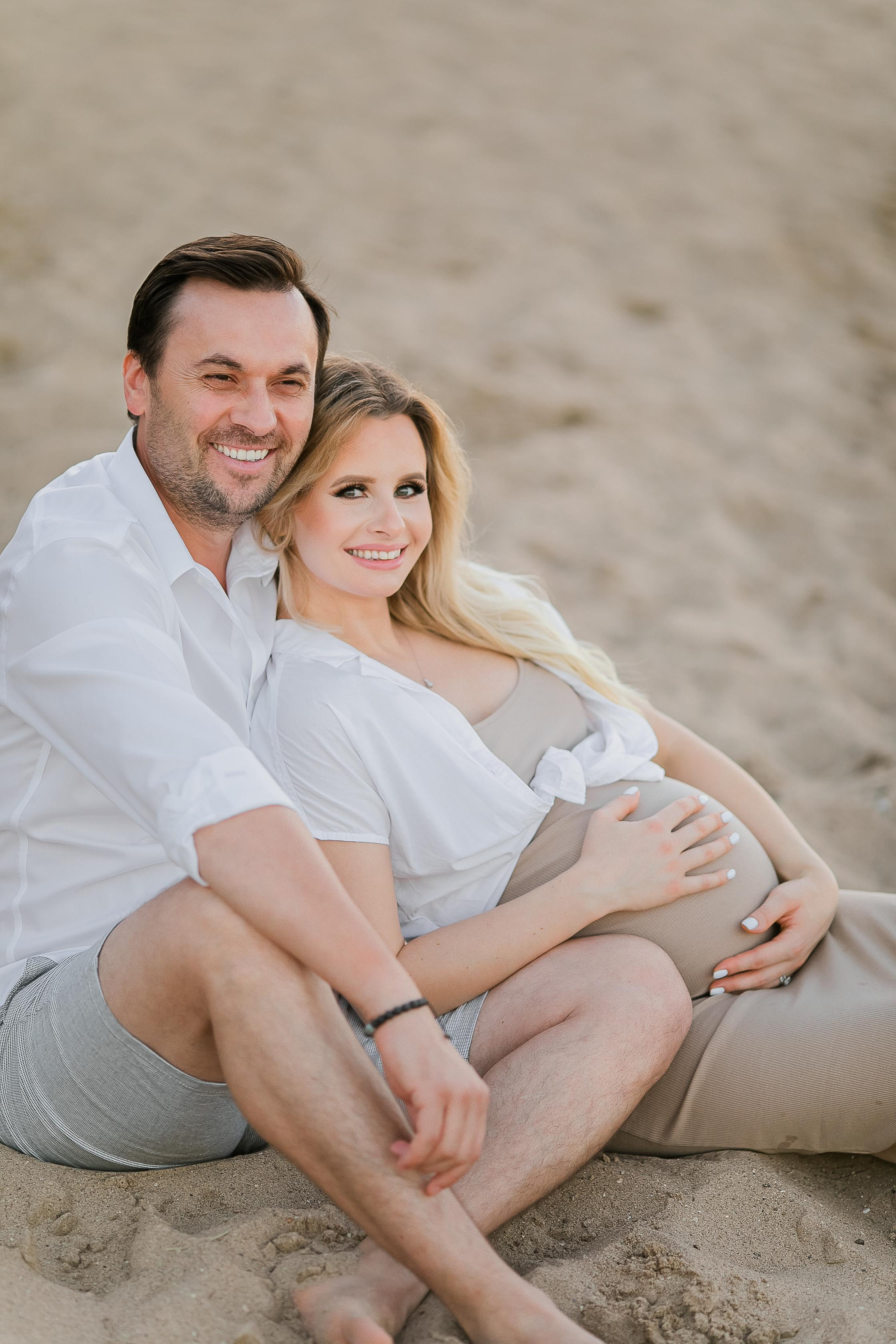 Maternity. Family, kids portrait and newborn photographer in Chicago Illinois