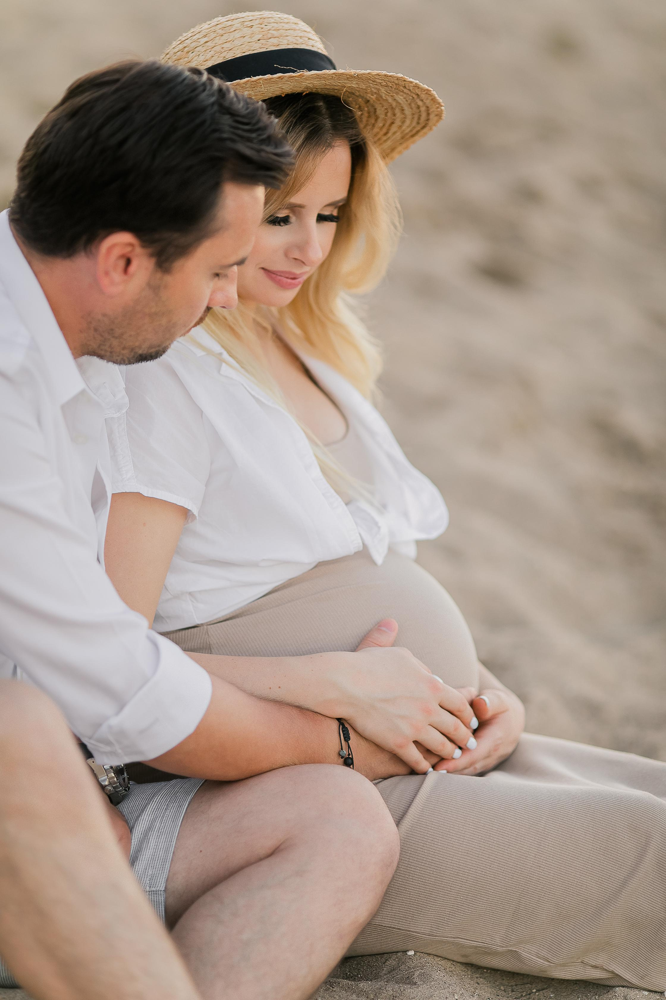 Maternity. Family, kids portrait and newborn photographer in Chicago Illinois