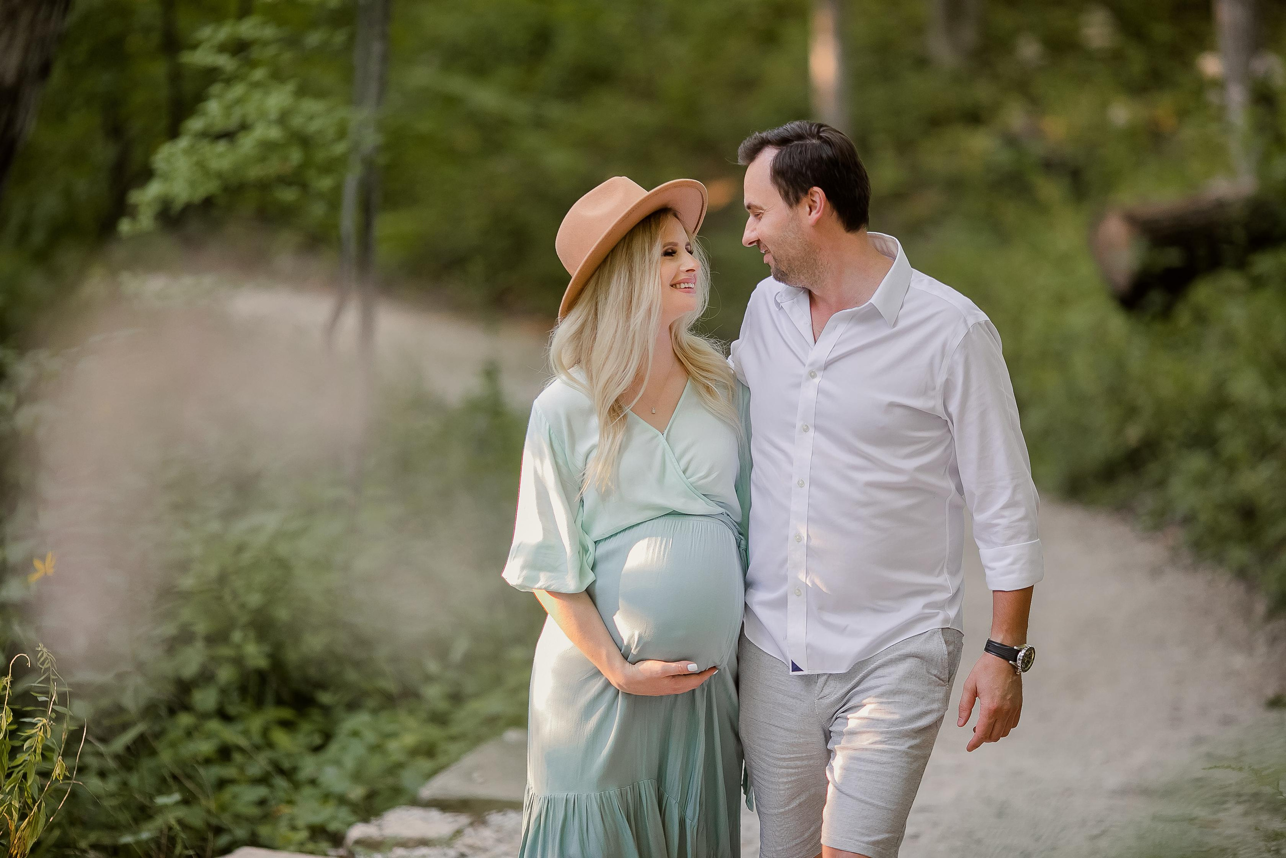 Maternity. Family, kids portrait and newborn photographer in Chicago Illinois