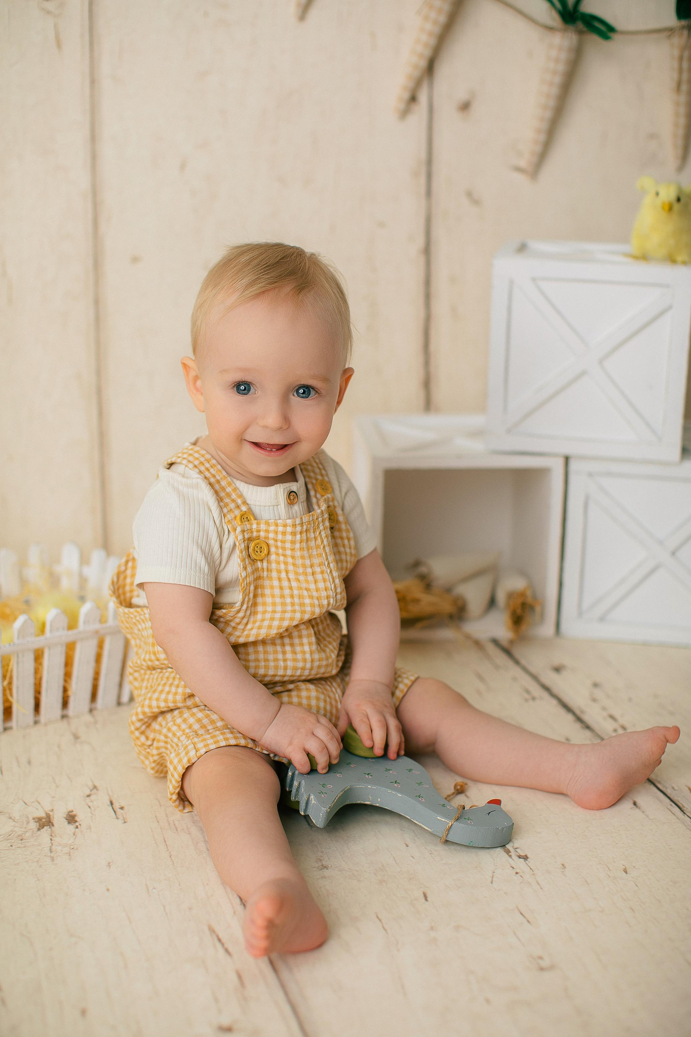 Birthday/Cake-smash. Family, kids portrait and newborn photographer in Chicago Illinois