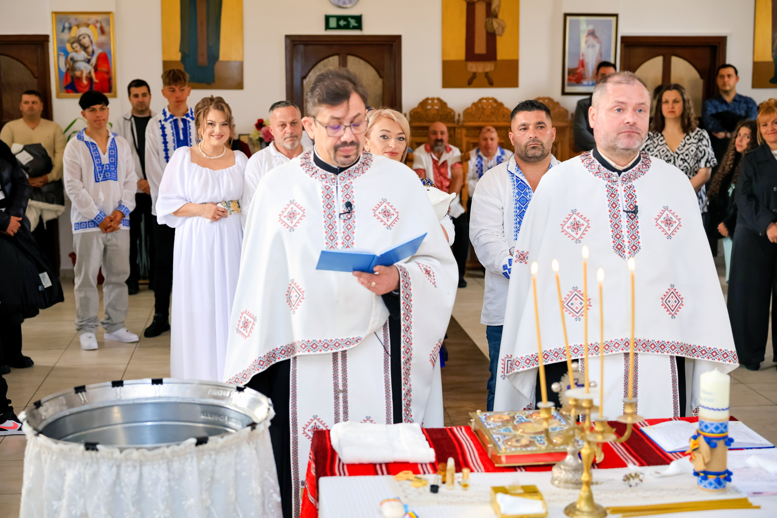 Andrei Sebastian. Moments By Gub