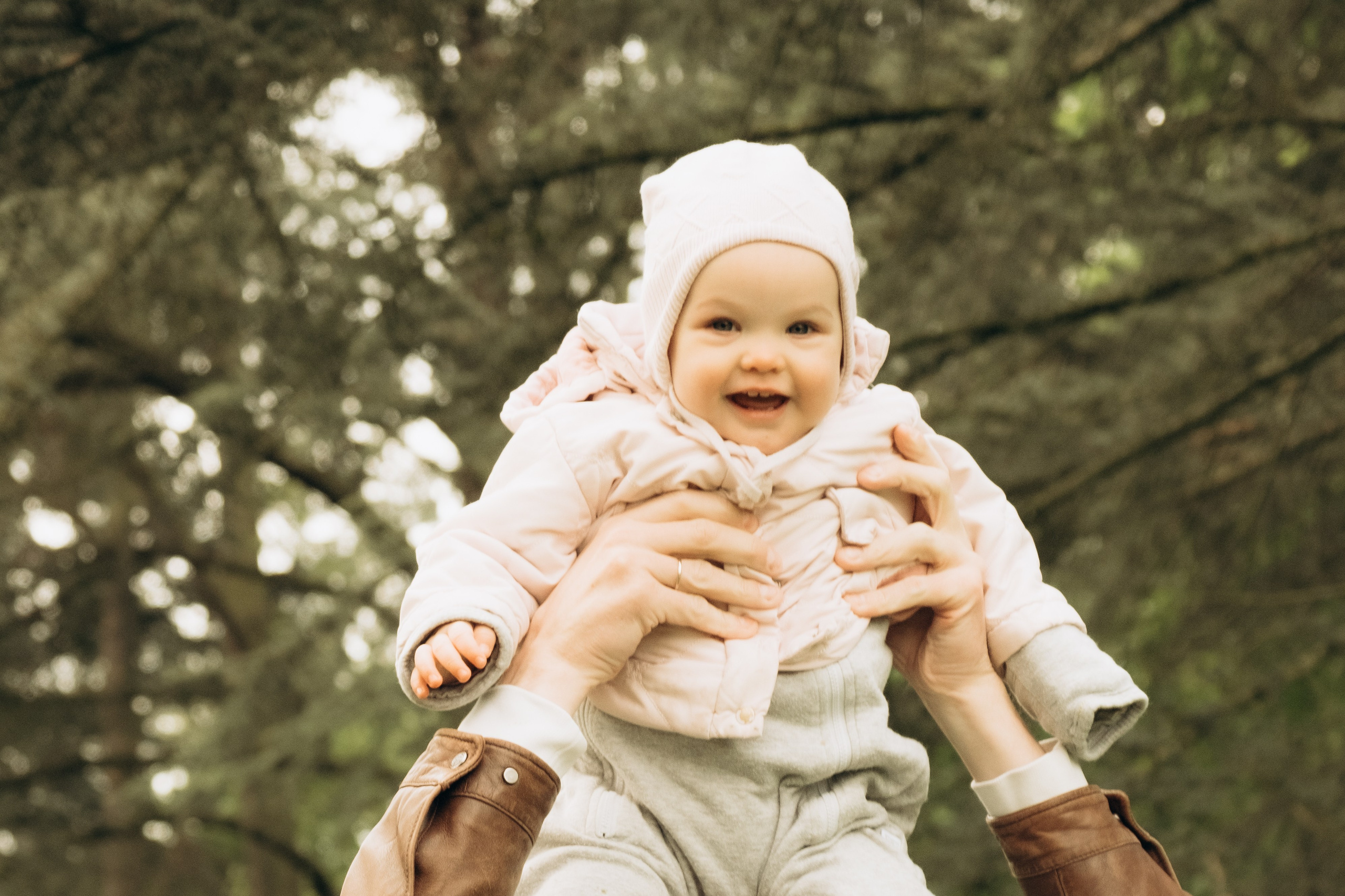 Polina’s family (photoshoot with 3 kids). Photographer in Paris Marina Chaput