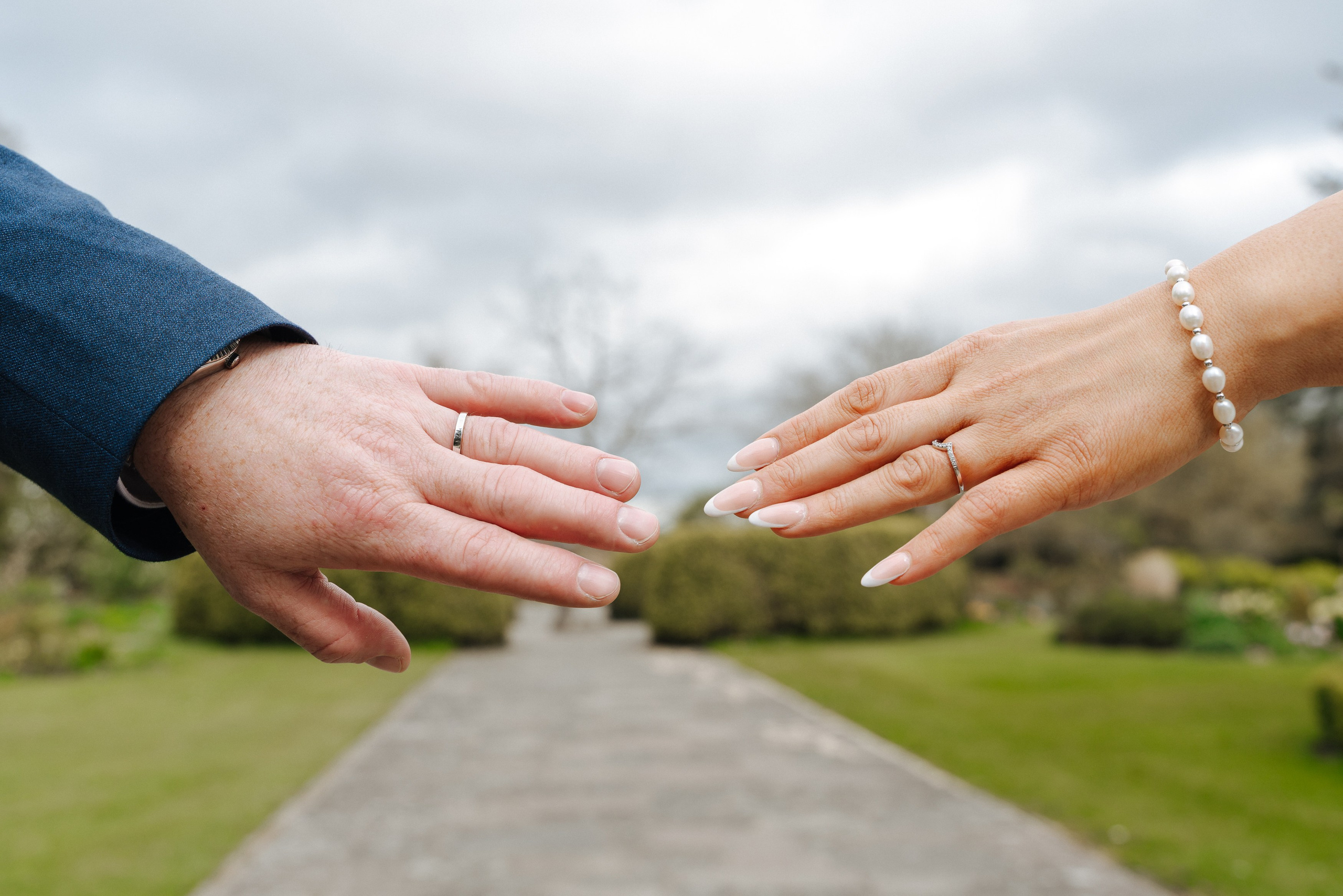 Luke and Nicola’s wedding at Danson House. Photographer in England Ekaterina Romanova