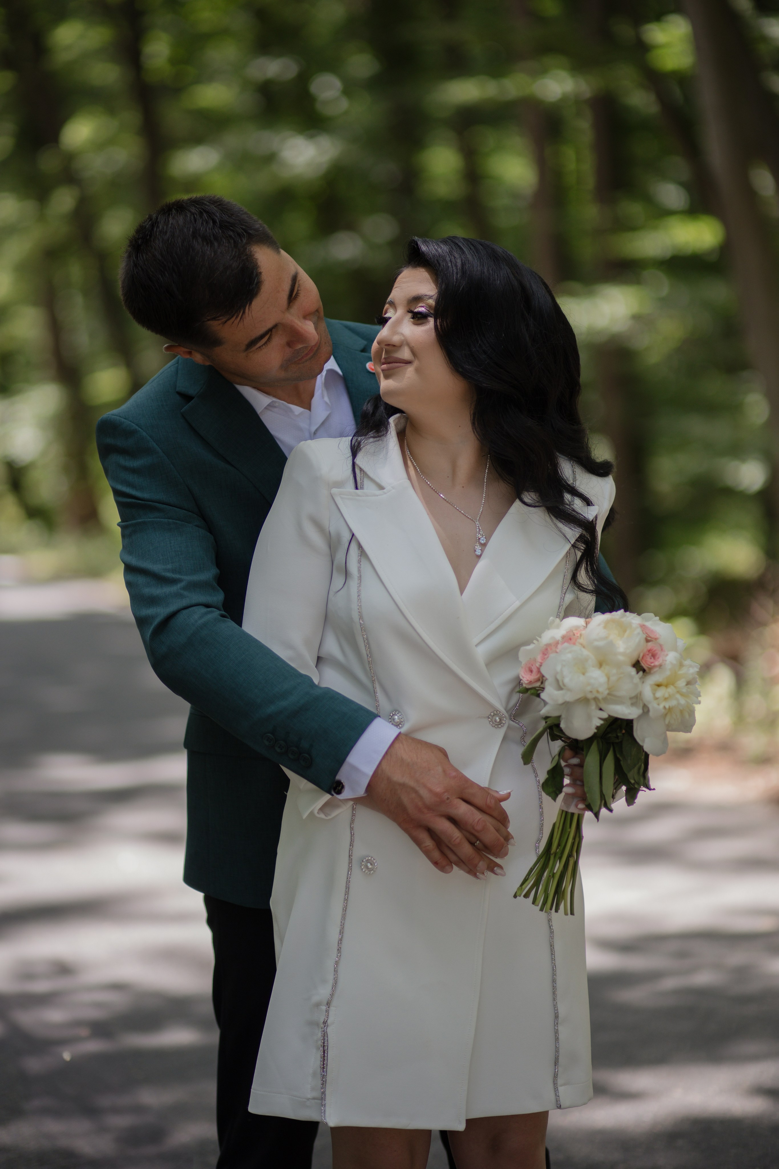 Nadia & George. Fotograf si videograf — evenimente si studio